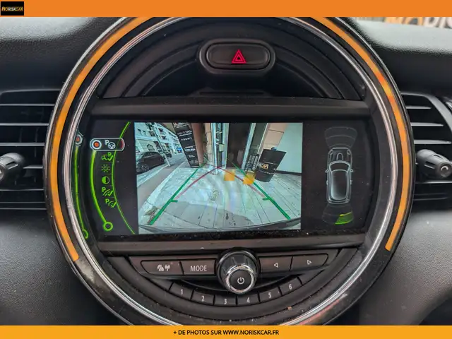 Mini Hatch view 16