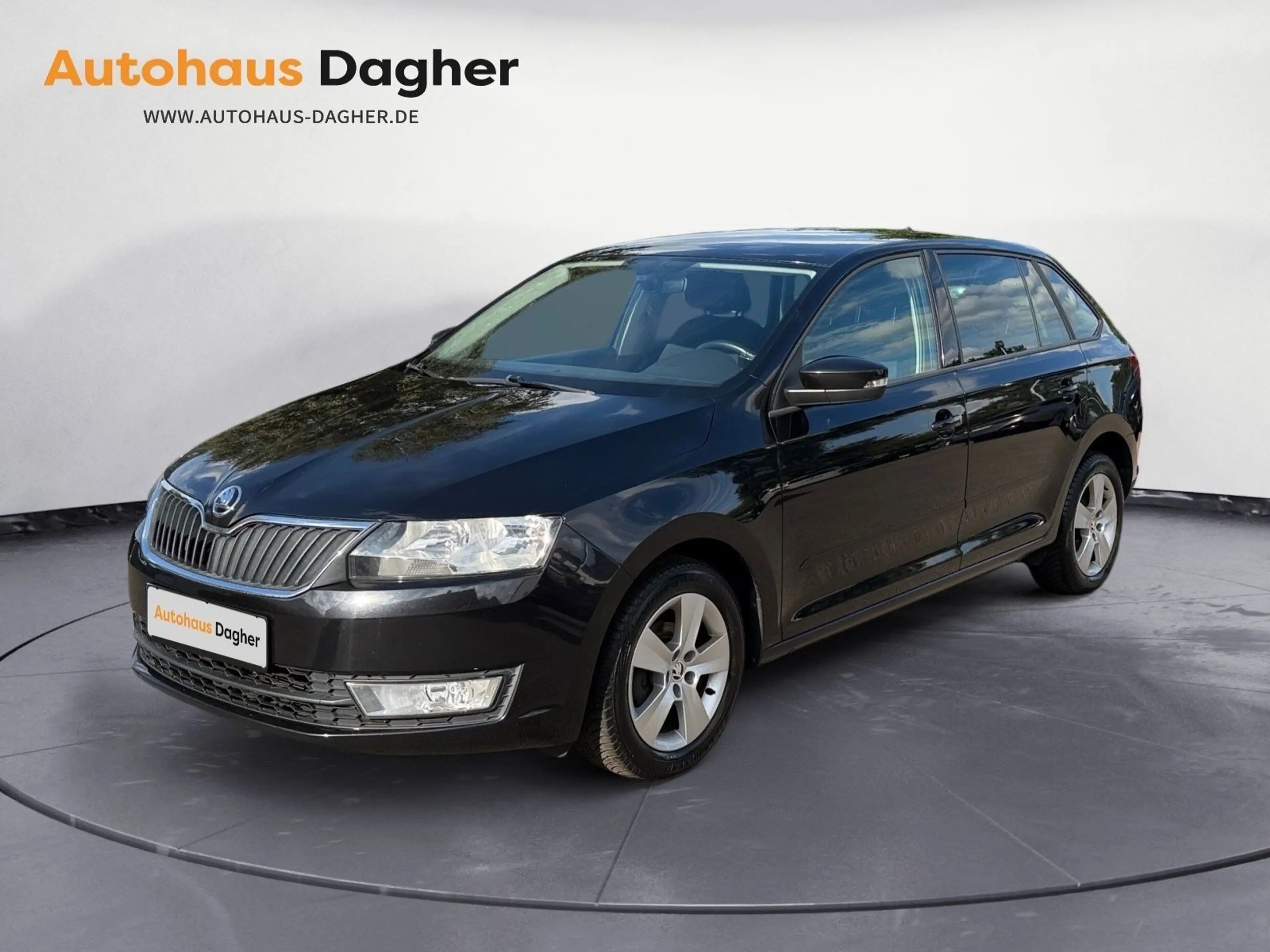 Skoda Rapid/Spaceback Navi Tempompomat Klimaautomatik Bluetooth