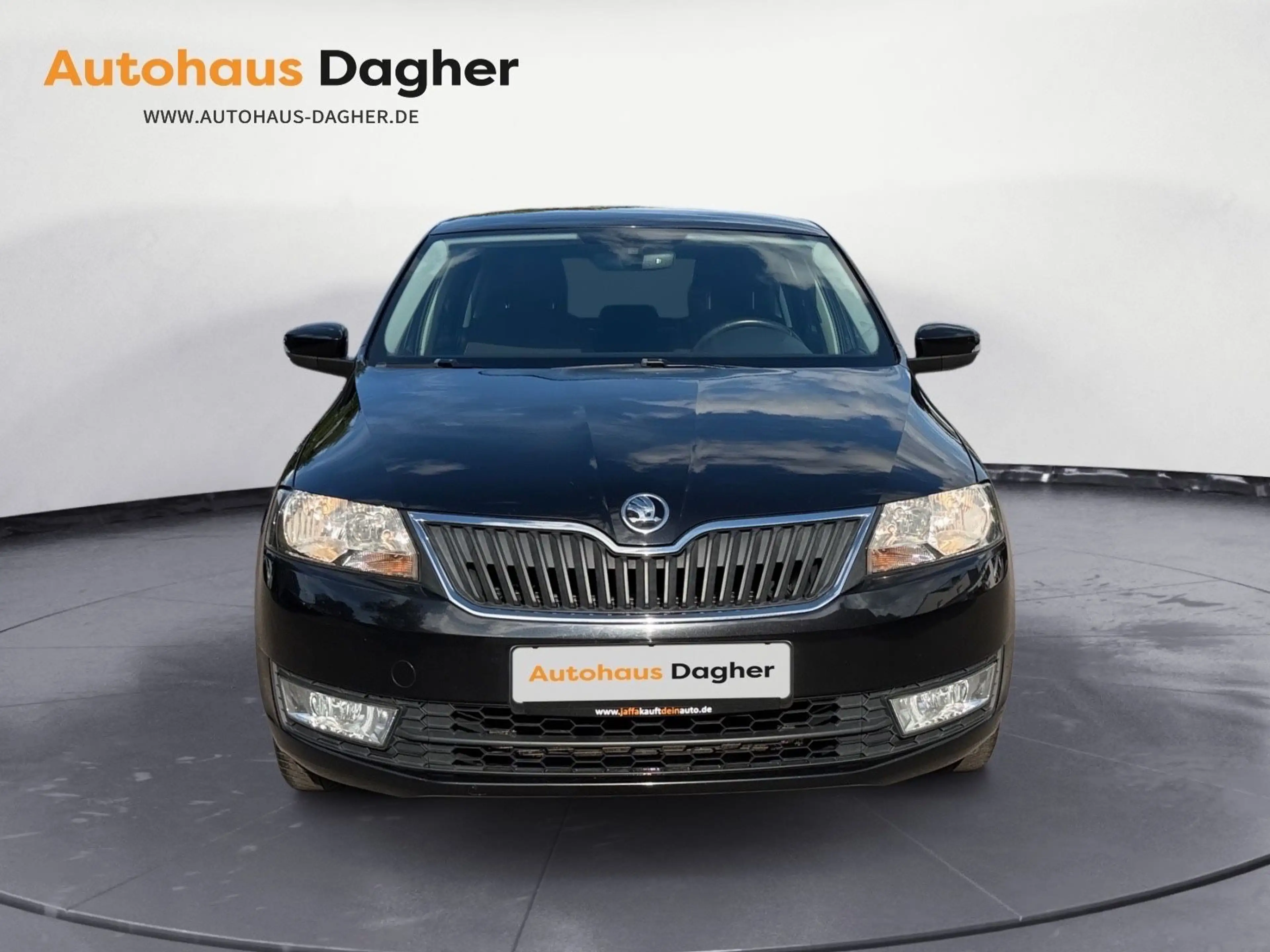 Skoda Rapid/Spaceback Navi Tempompomat Klimaautomatik Bluetooth — photo 8