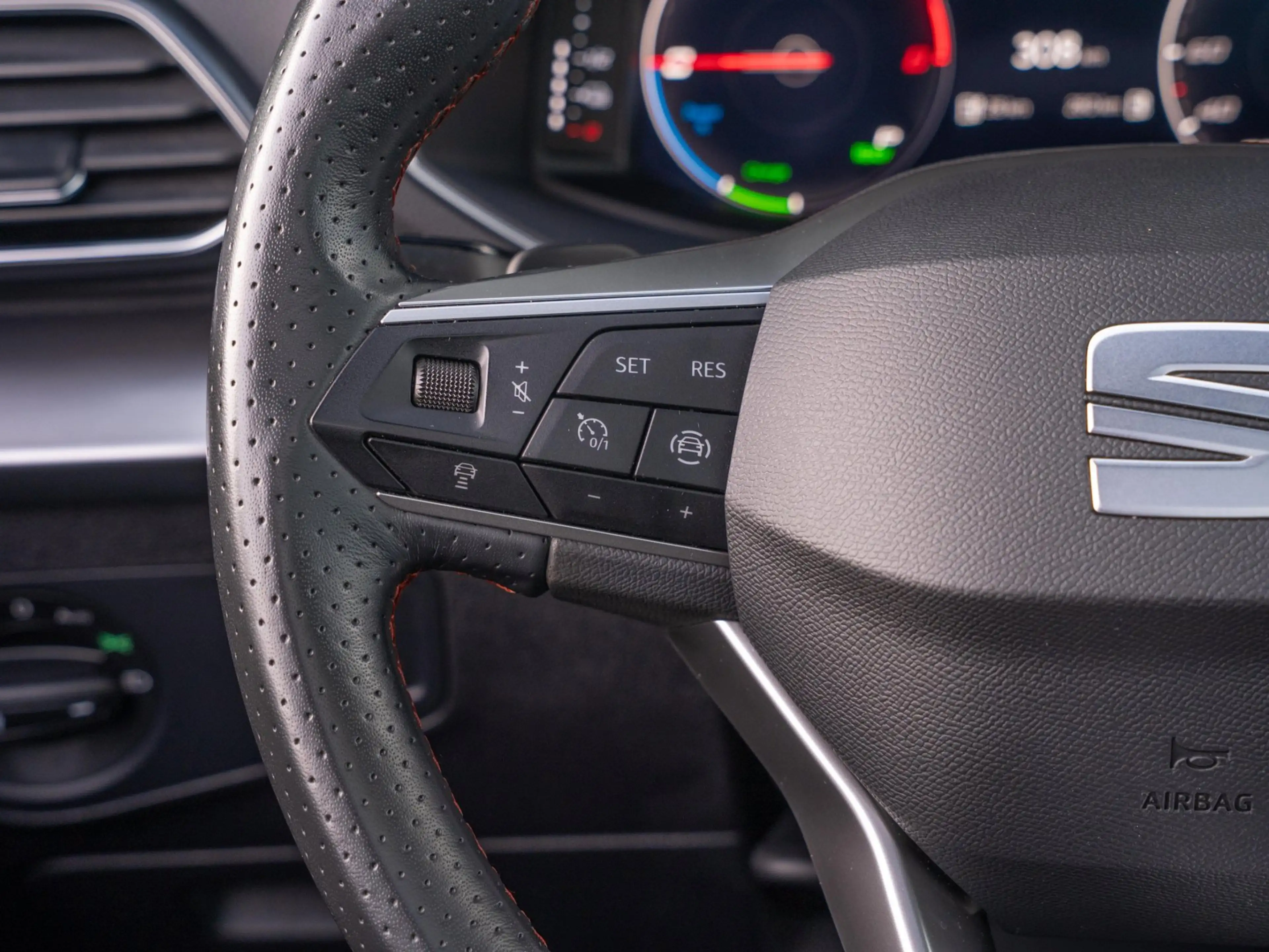 SEAT Tarraco 1.4 TSI eHybrid 245pk PHEV FR | Panorama | Trekhaa — photo 15