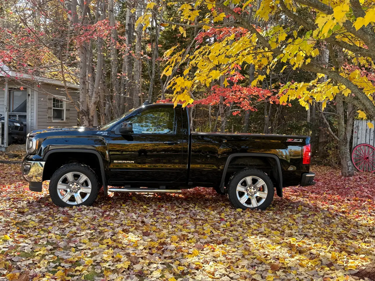 GMC Sierra 1500 снимка GMC Sierra 1500