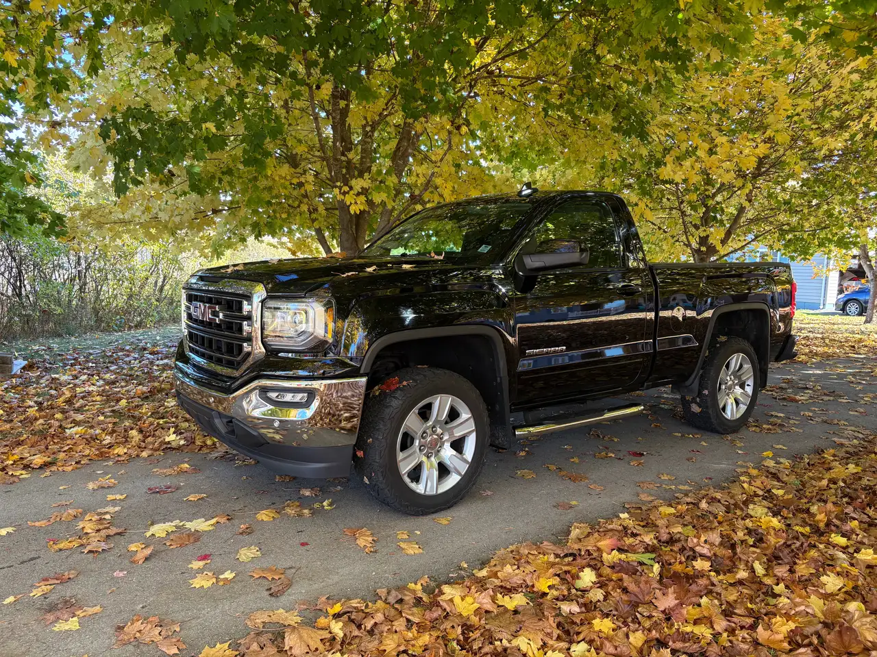 GMC Sierra 1500 снимка GMC Sierra 1500