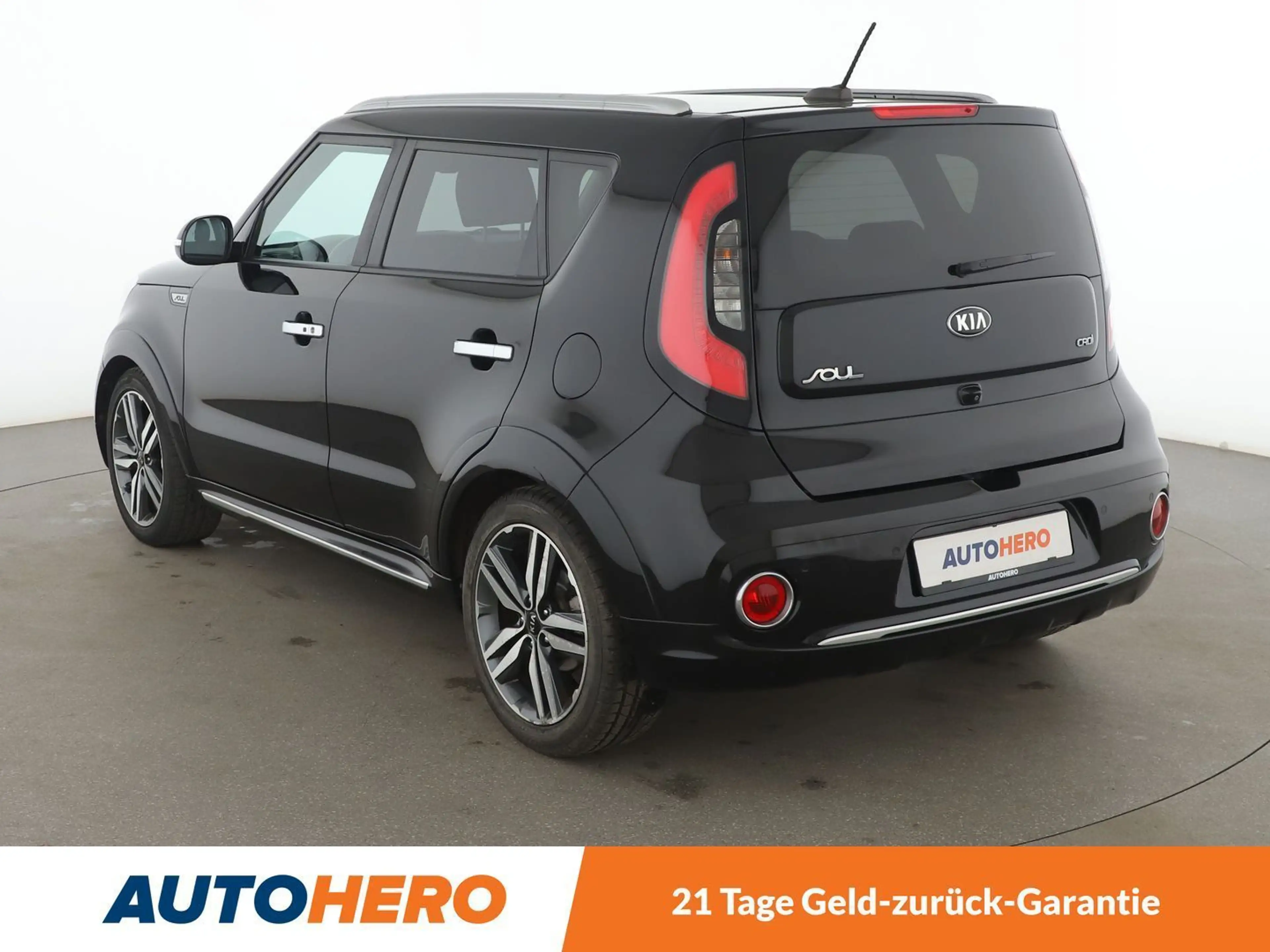 Kia Soul 1.6 GDI Spirit *NAVI*BI-XENON*TEMPO*CAM*PDC*SHZ* — photo 4