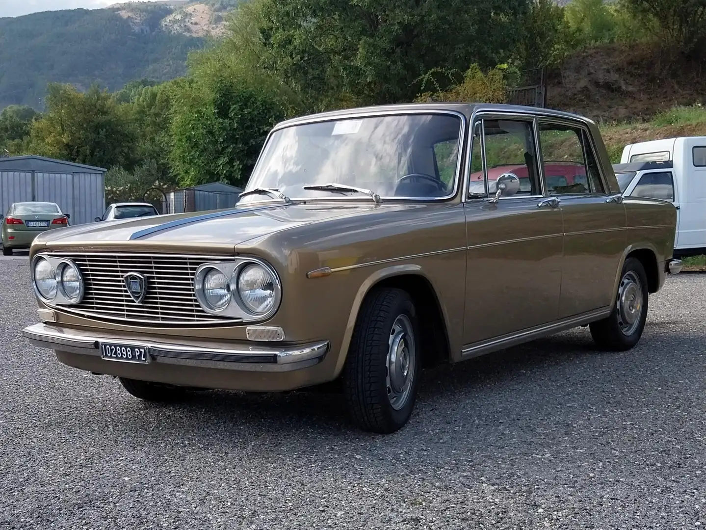 Lancia Fulvia Berlina Bronzo - 2