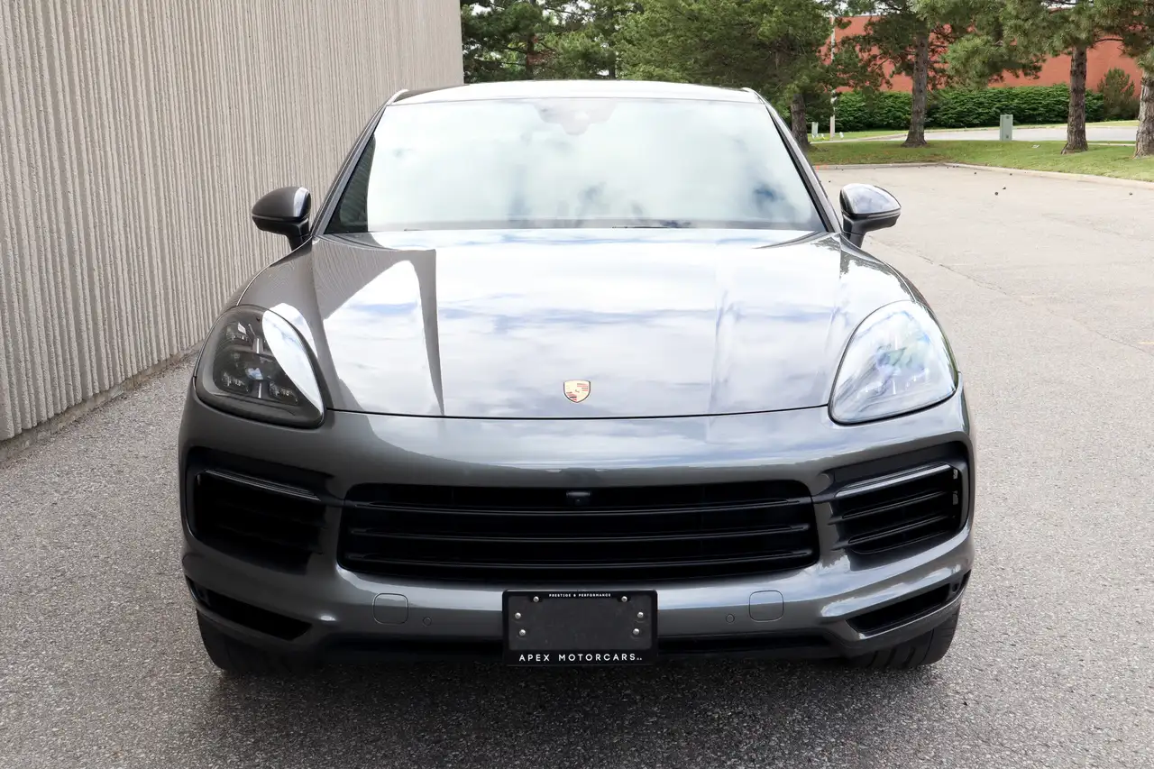 Porsche Cayenne снимка Porsche Cayenne