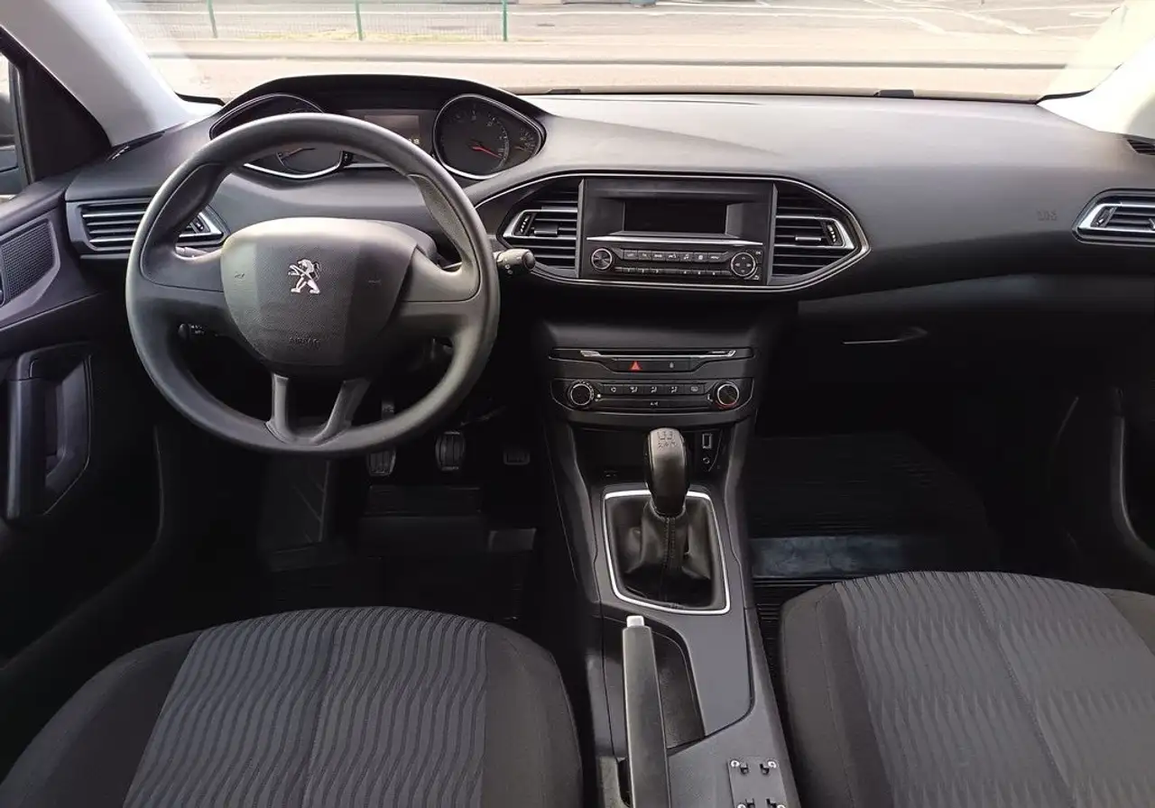 Peugeot 308 308 SW — photo 5