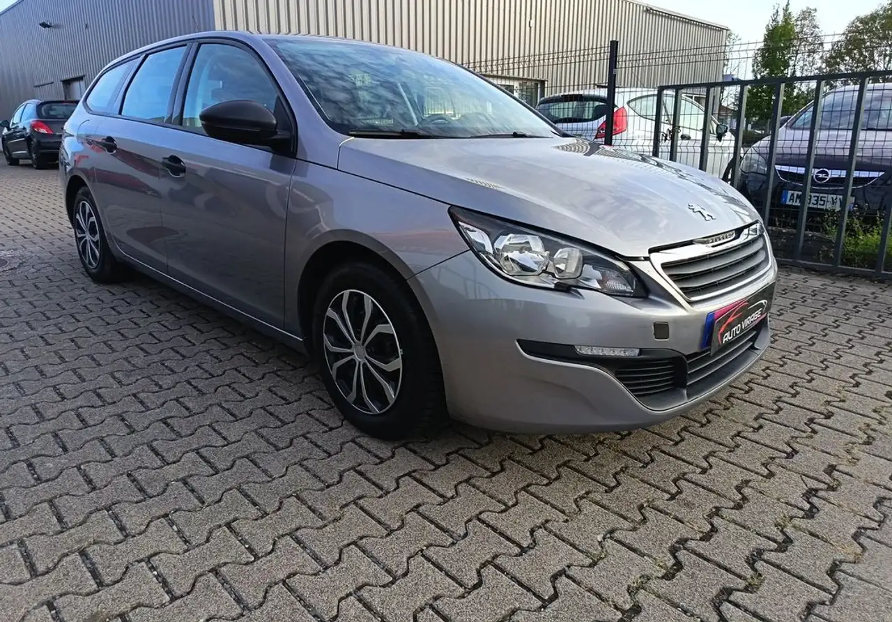 Peugeot 308 308 SW — photo 2