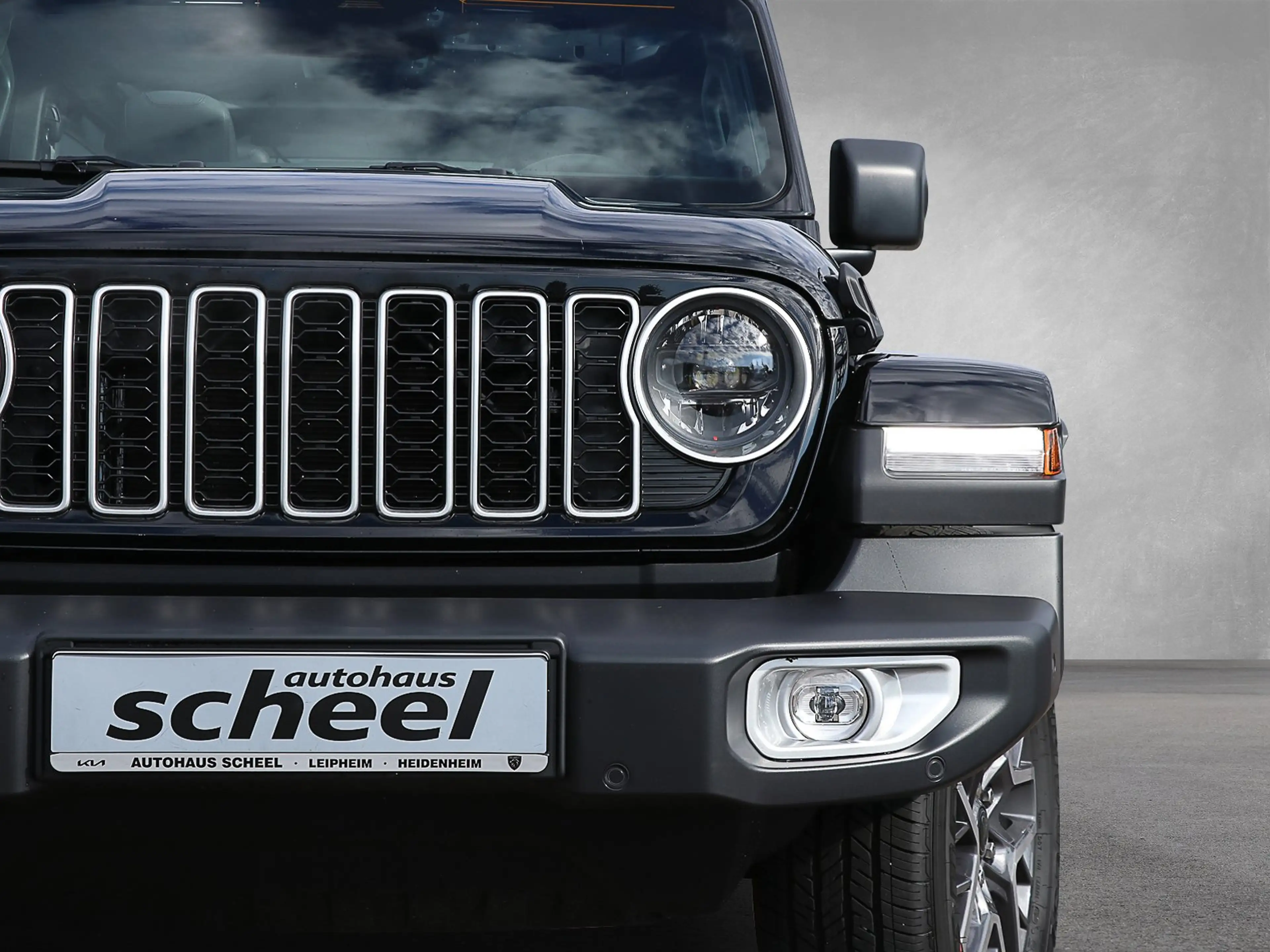 Jeep Wrangler 2.0 T-GDI Sahara Sky One-Touch Kam./LED — photo 11