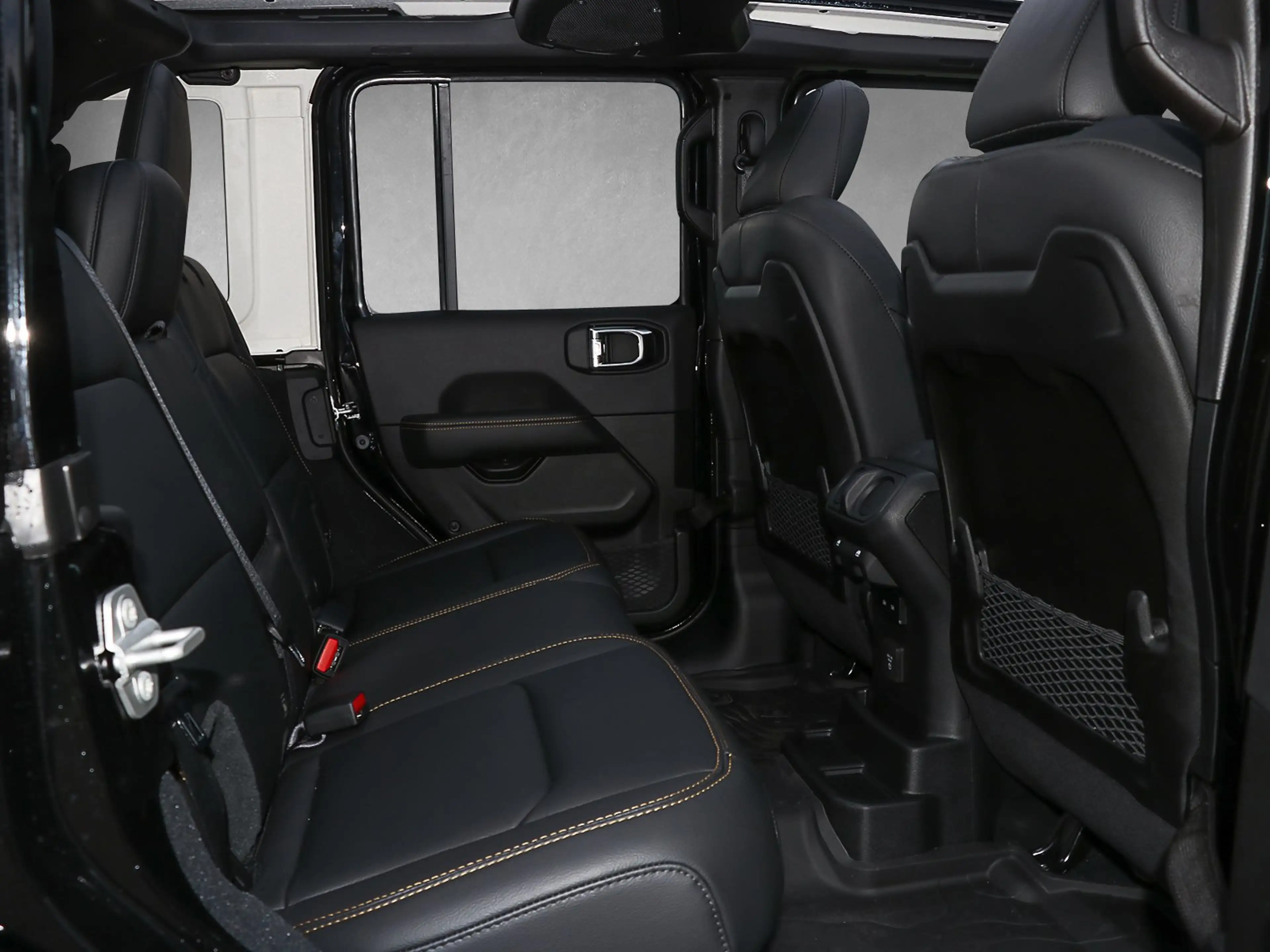 Jeep Wrangler 2.0 T-GDI Sahara Sky One-Touch Kam./LED — photo 7