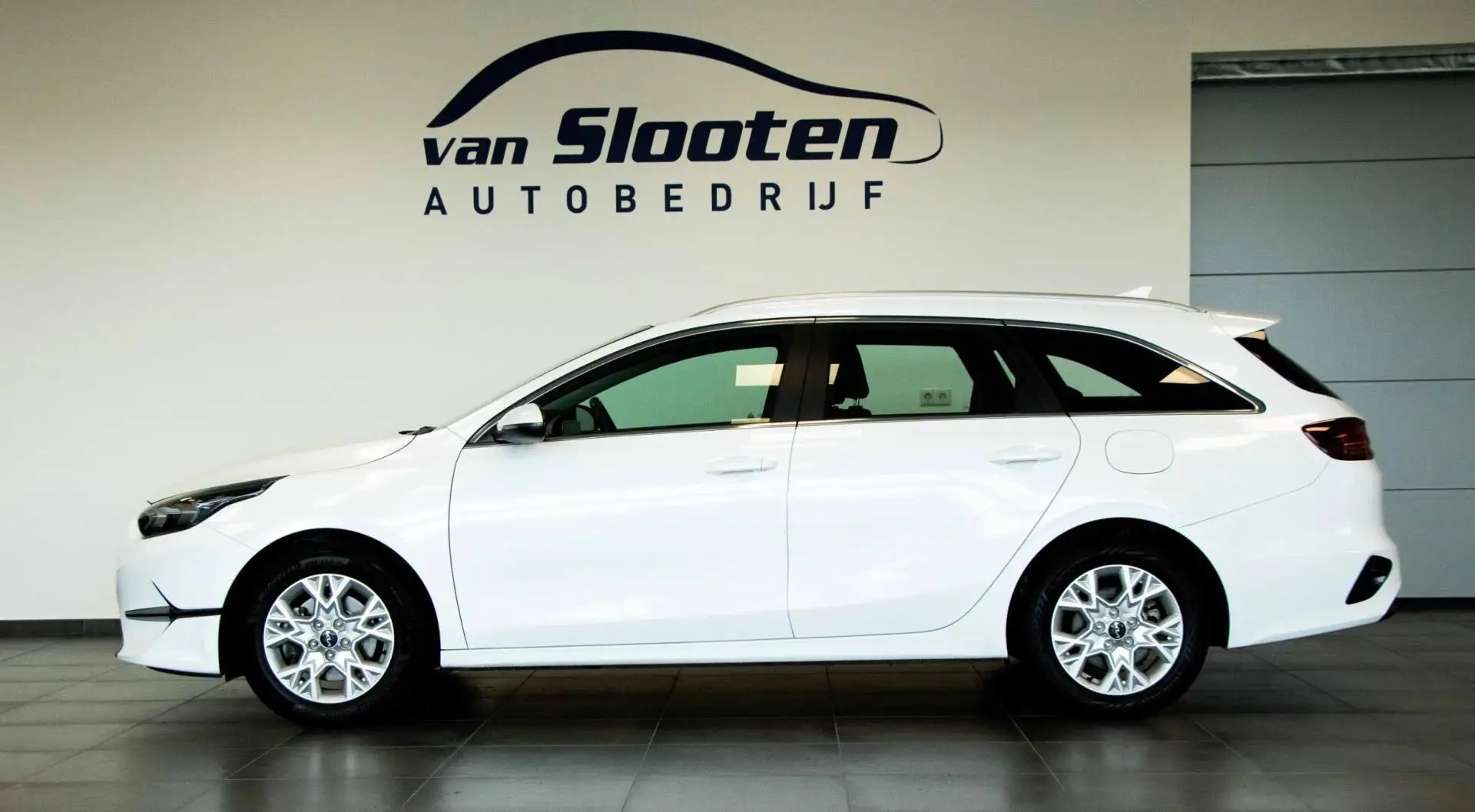 Kia Ceed SW / cee'd SW Sportswagon 1.0 T-GDi DynamicLine| Navi| Camera| 1 Wit - 2