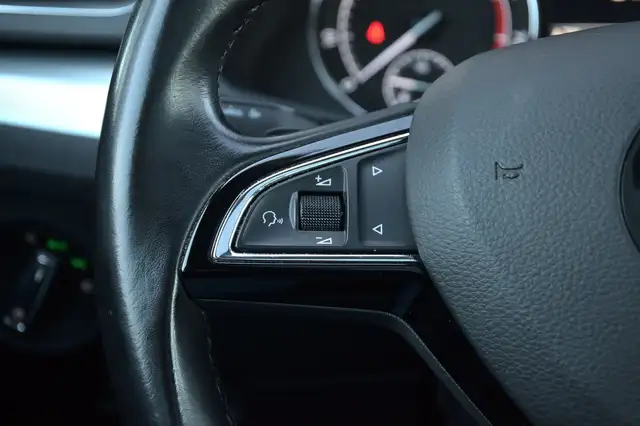 Skoda Superb view 19