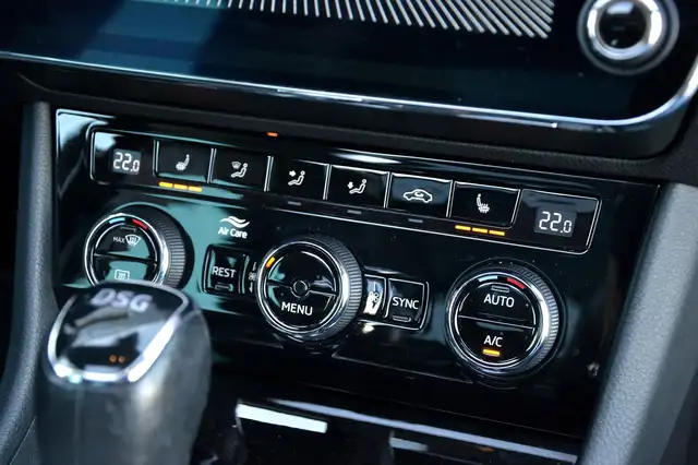 Skoda Superb view 17
