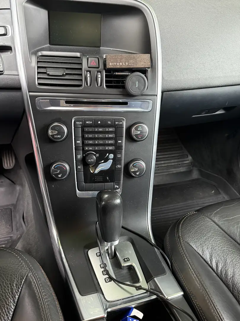 Volvo XC60 2.0 T5 FWD Summum Bruin - 2