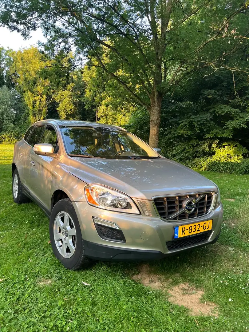 Volvo XC60 2.0 T5 FWD Summum Bruin - 2
