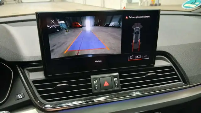 Audi Q5 view 15