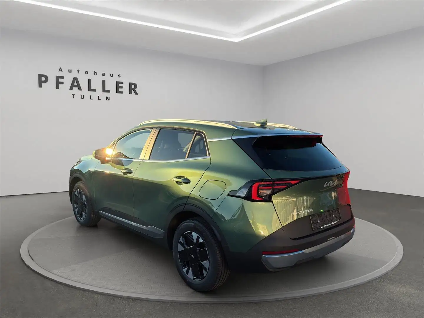 Kia Sportage /SILBER/1,7/CRDI/MT6/116/ISGDCT7/150 Grün - 2