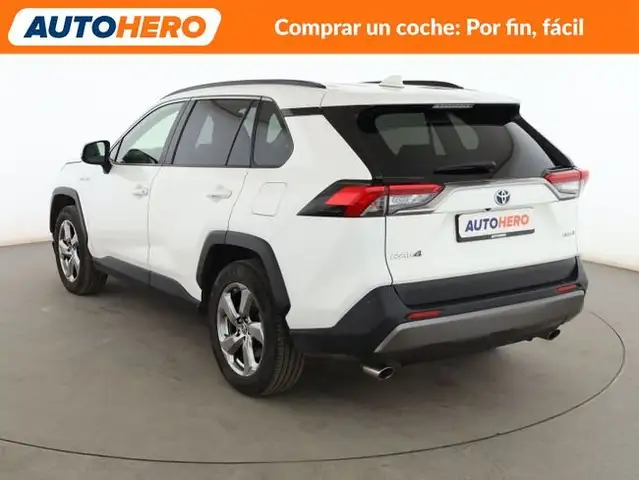 Toyota Rav4 view 4