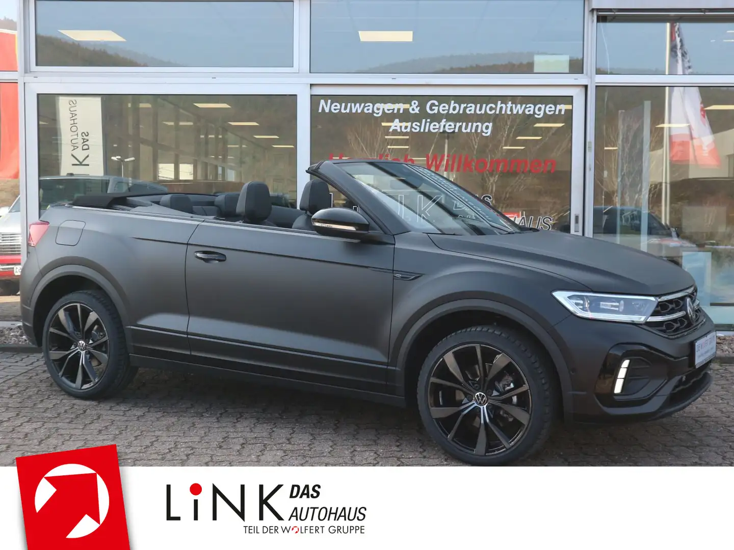 Volkswagen T-Roc R-Line Edition Black PLUS 1.5 TS Negro - 1