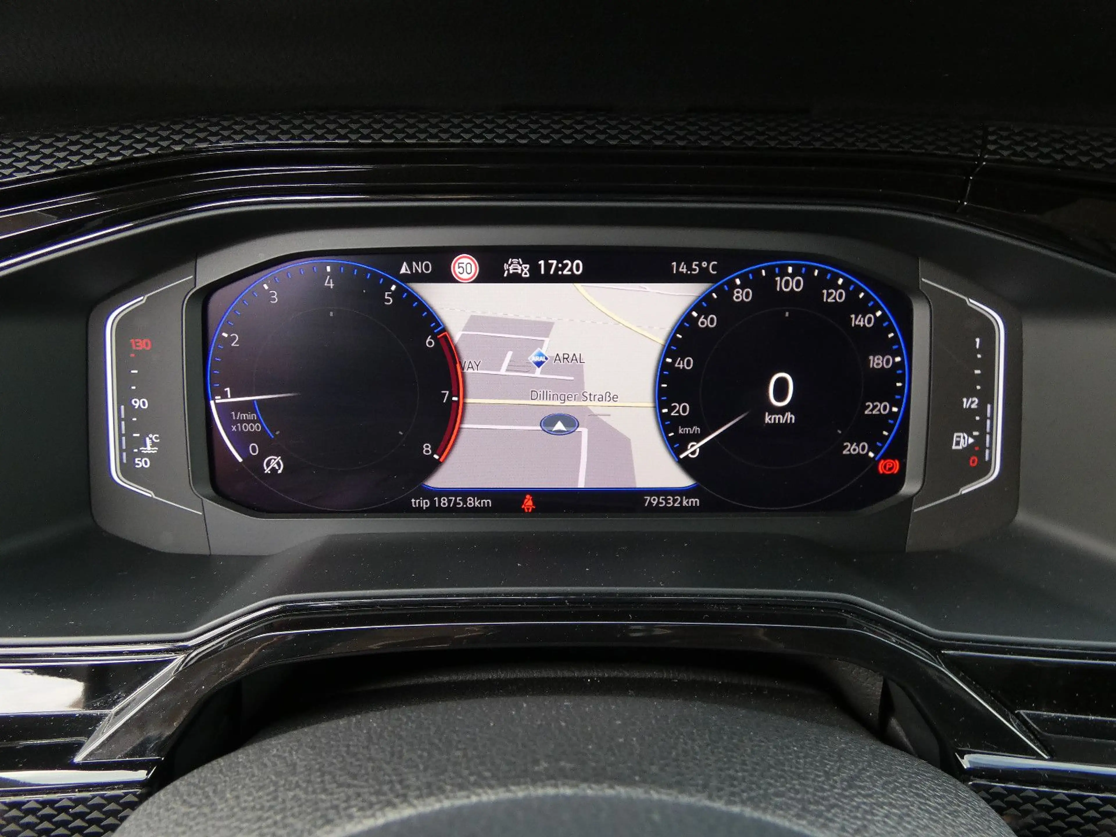 Volkswagen Taigo 1.0 TSI Life 1-Hand LED Navi Virtual SHZ — photo 16