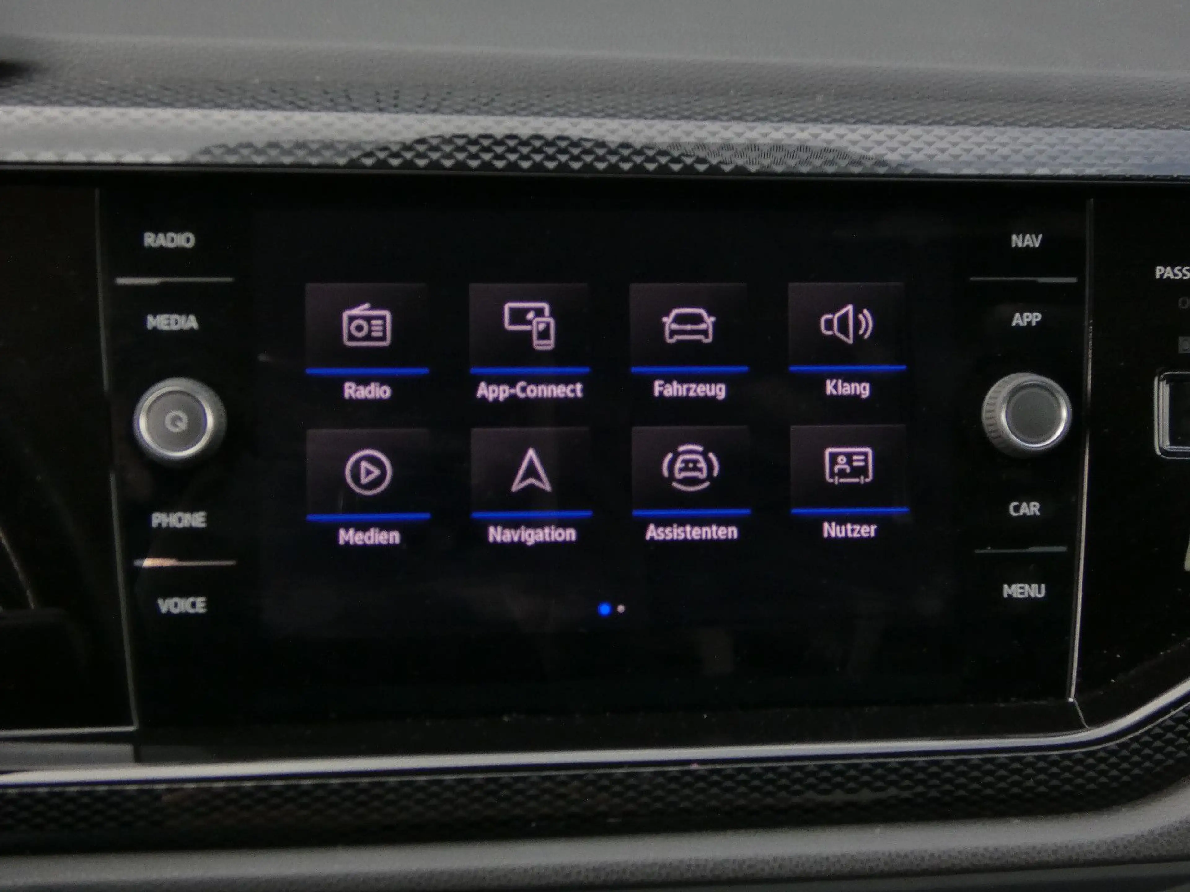Volkswagen Taigo 1.0 TSI Life 1-Hand LED Navi Virtual SHZ — photo 11