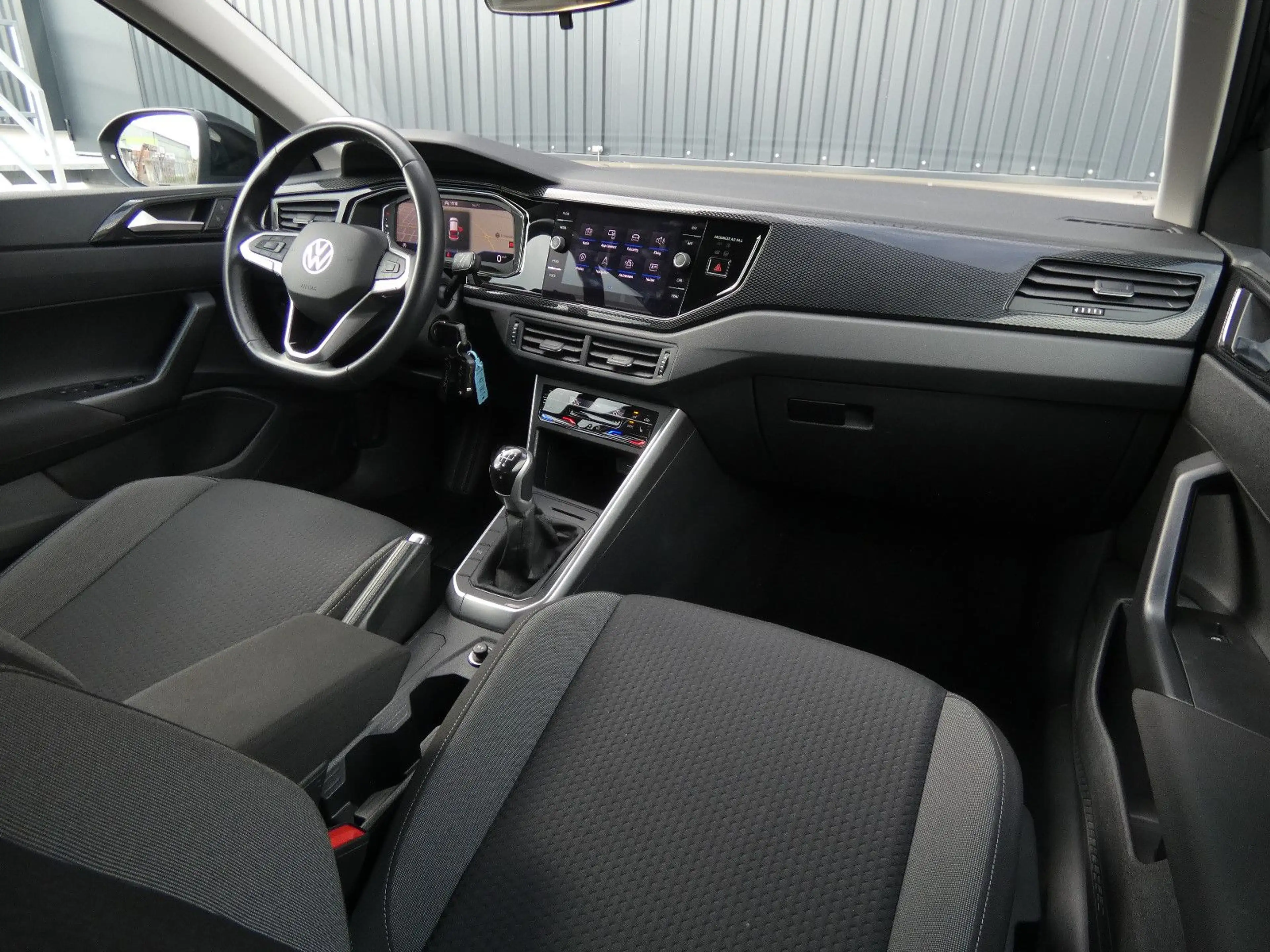 Volkswagen Taigo 1.0 TSI Life 1-Hand LED Navi Virtual SHZ — photo 2
