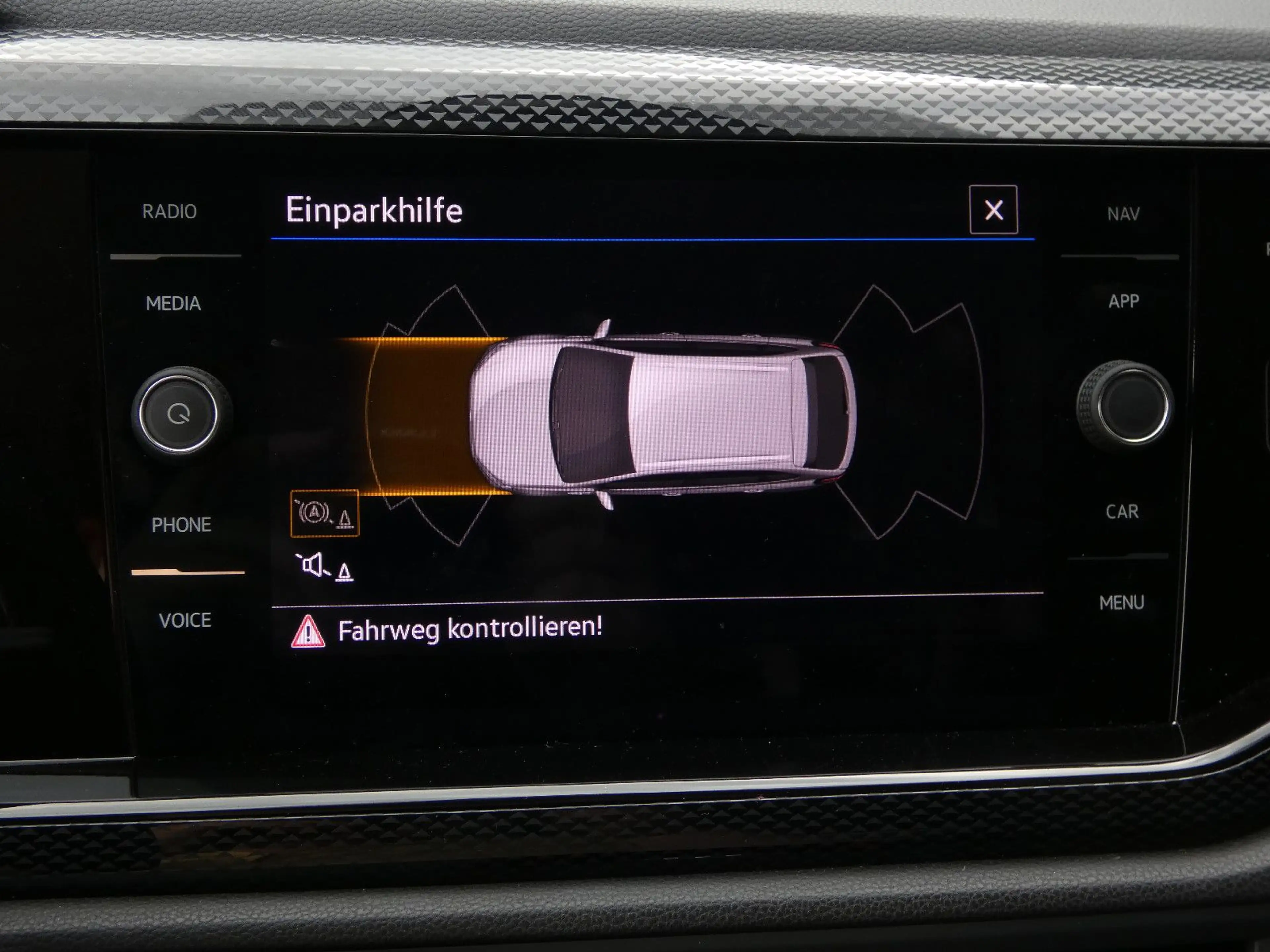 Volkswagen Taigo 1.0 TSI Life 1-Hand LED Navi Virtual SHZ — photo 12
