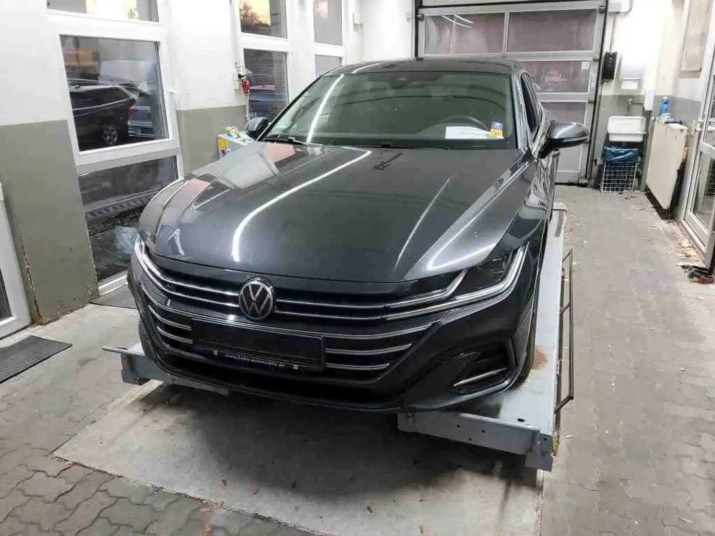 Volkswagen Arteon Shooting Brake R-Line 2.0TDI DSG Navi ACC Gris - 1