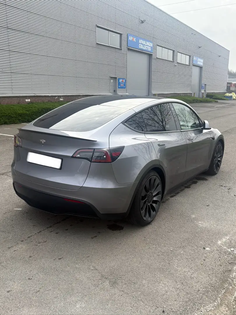 Tesla Model Y Performance 535 chevaux 40.000km - 2