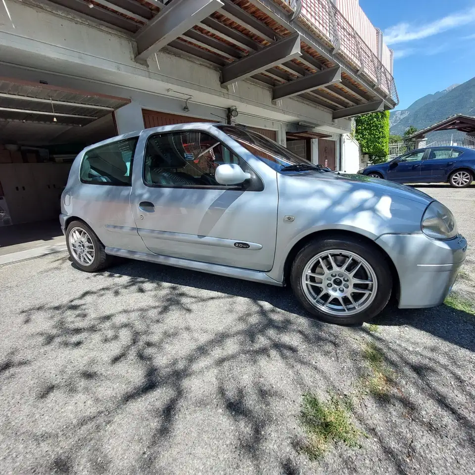 Renault Clio 3p 2.0 16v Sport, foto 5