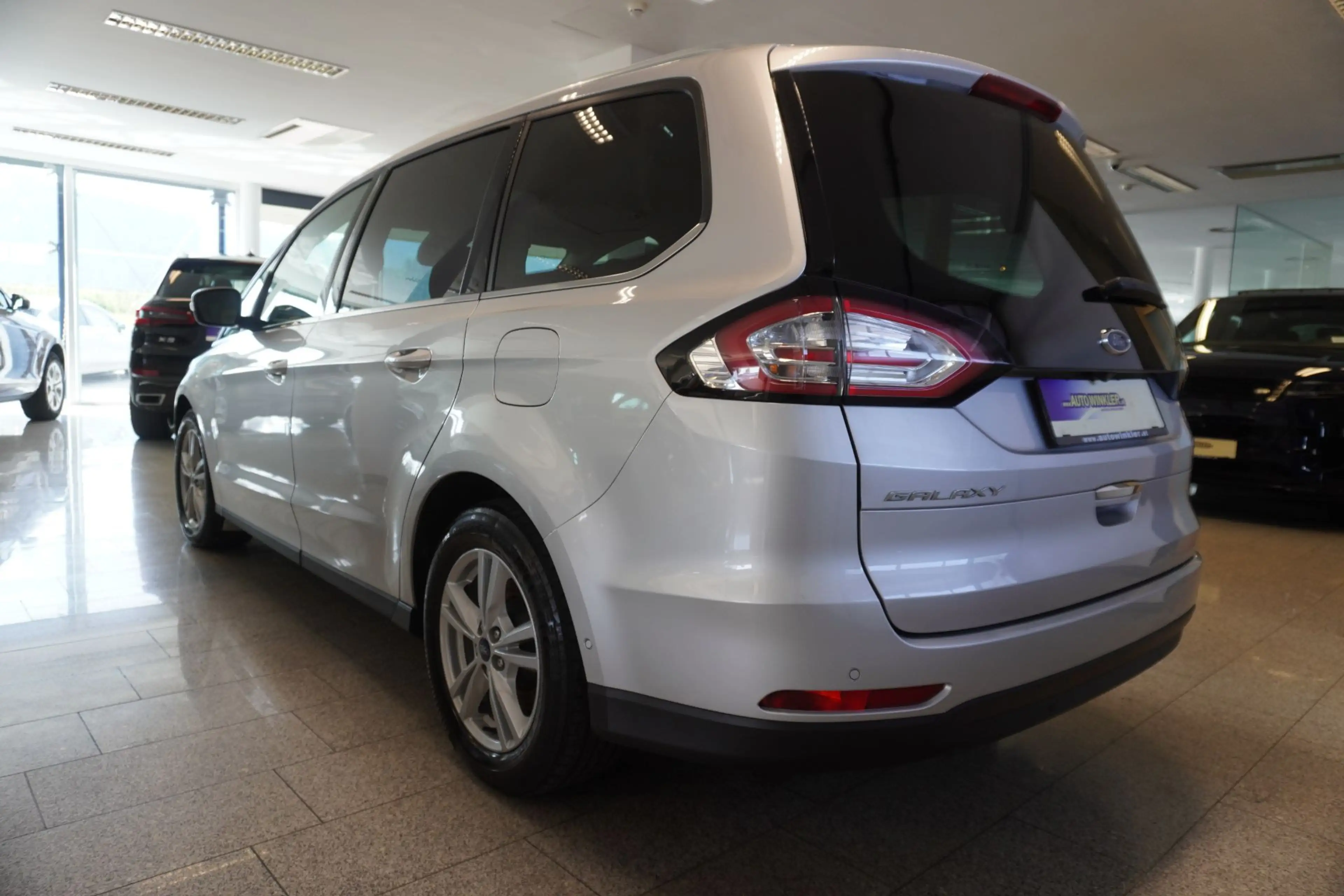Ford Galaxy 2.0 EcoBlue Aut. SHZ/PDC/Kamera/LED — photo 4