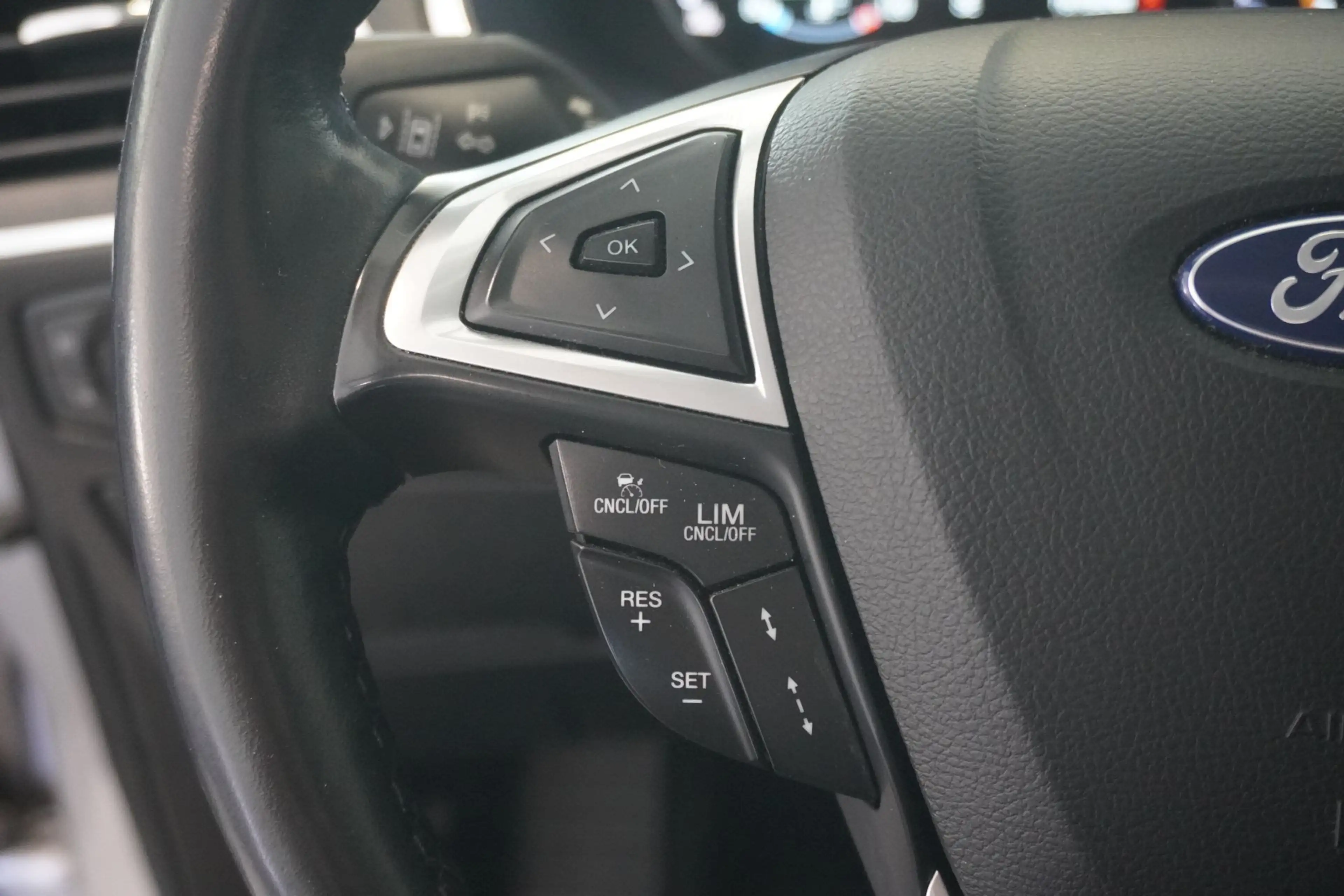 Ford Galaxy 2.0 EcoBlue Aut. SHZ/PDC/Kamera/LED — photo 12