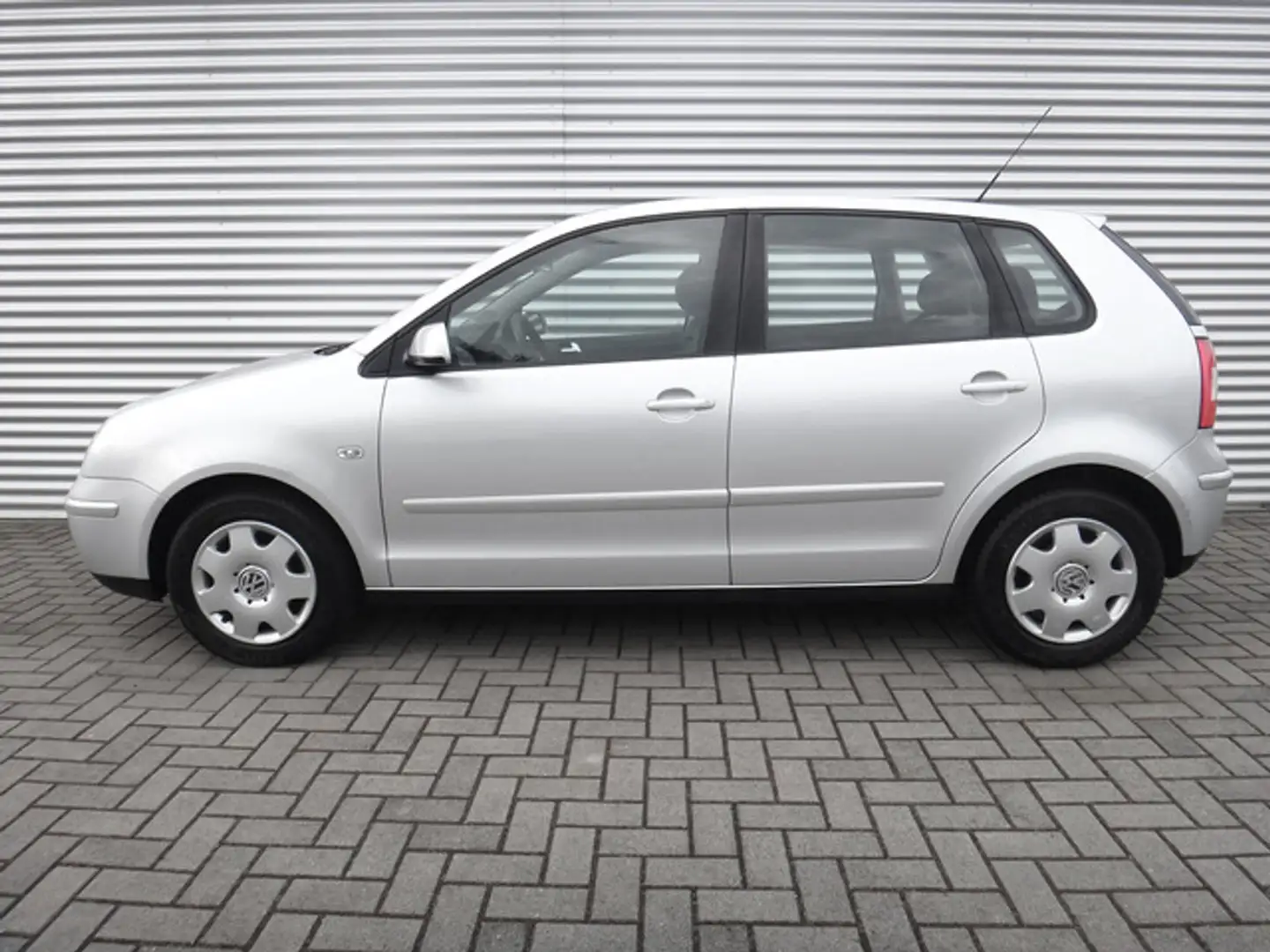 Volkswagen Polo 1.2  Comfortline aus 1.Hand +++++++++++ Silber - 2