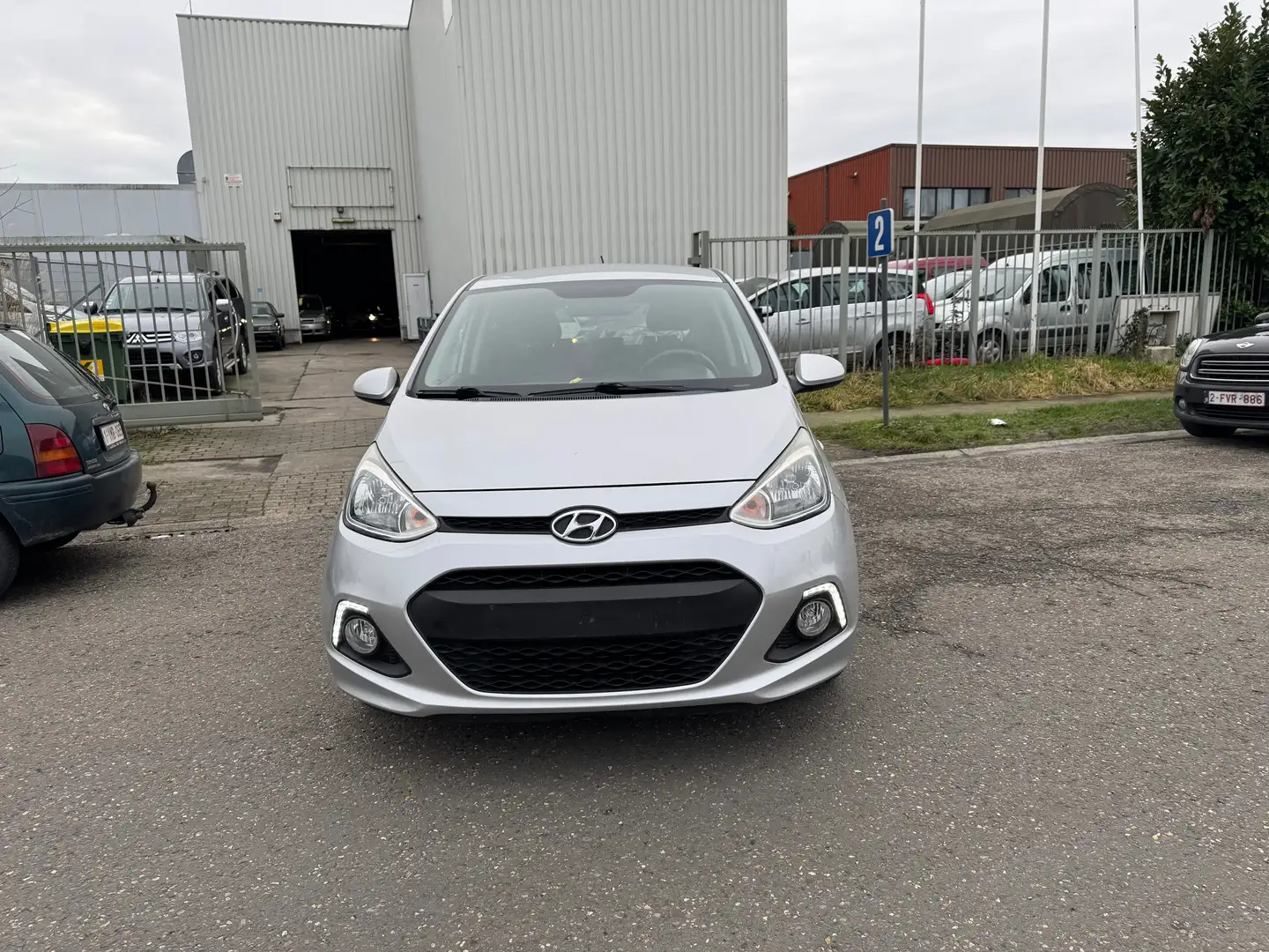 Hyundai i10 1.0i Fun - 2