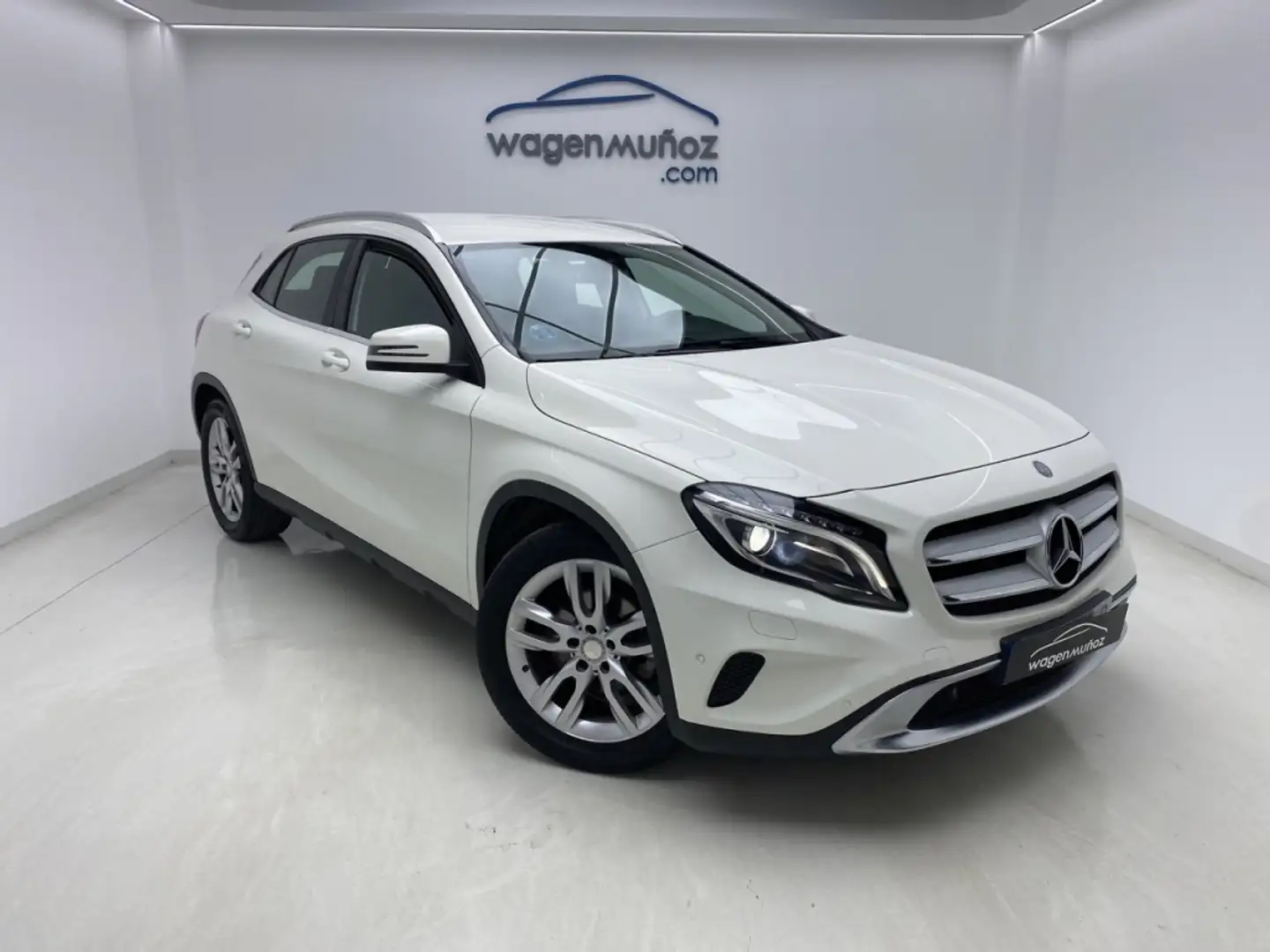 Mercedes-Benz GLA 220 220d Urban 7G-DCT Blanco - 2