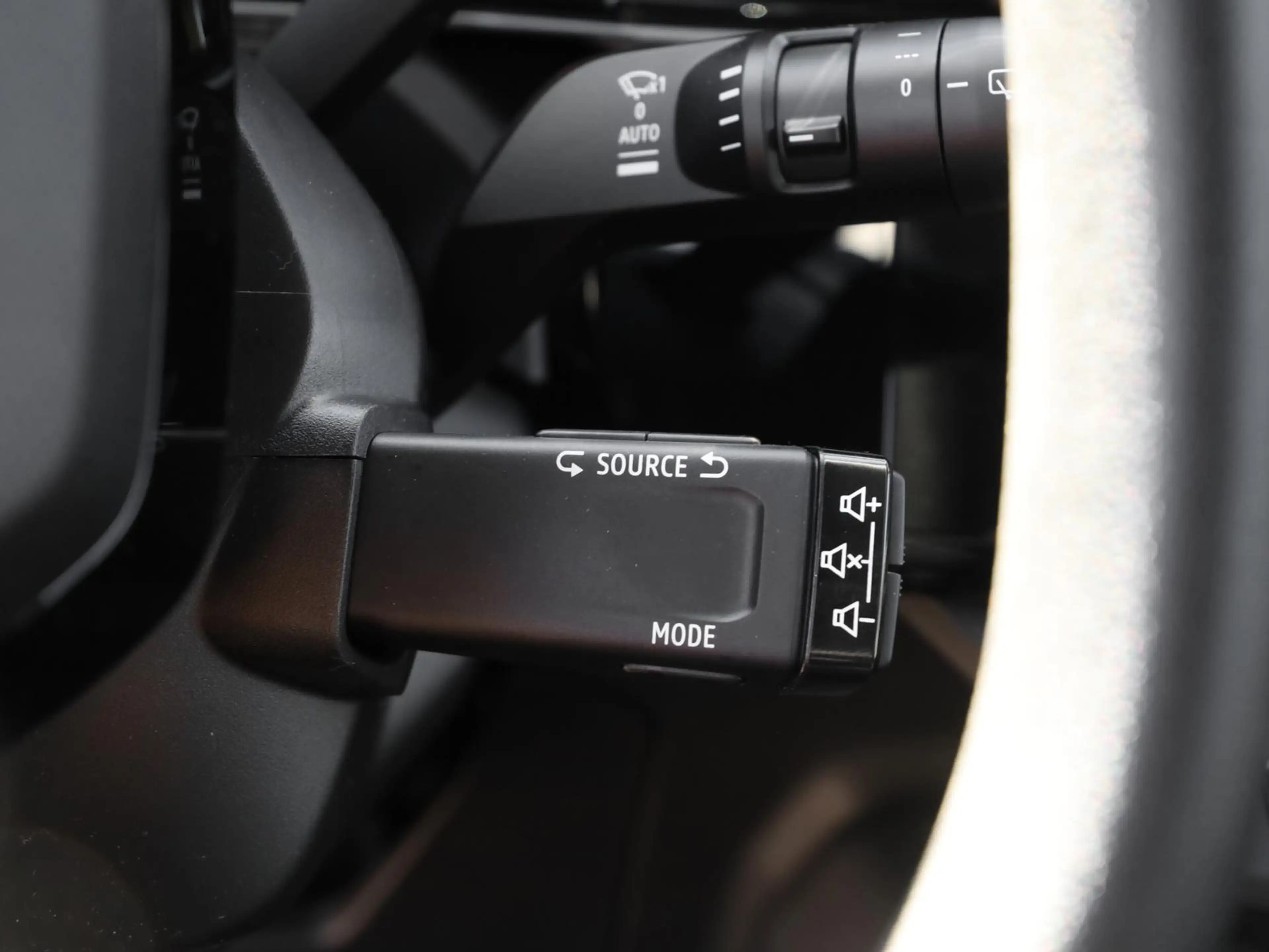Renault R 4 4 E-Tech elektrisch Evolution 120 Urban Range ZV — photo 14