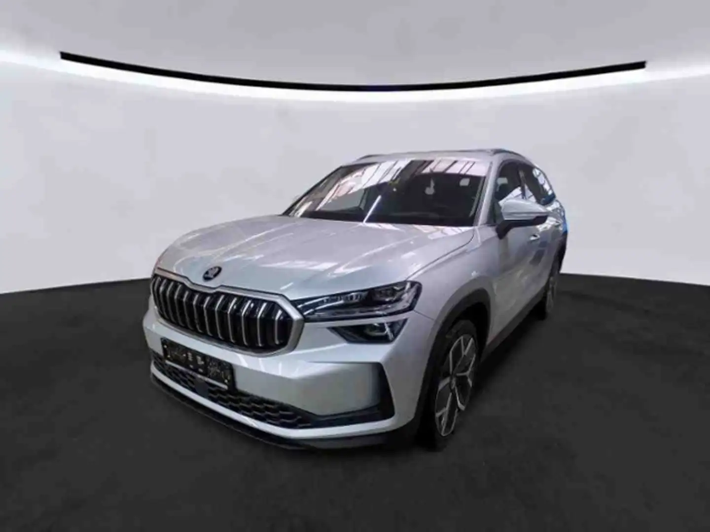 Skoda Kodiaq 2.0 TDI 4x4 Selection PANO+STNHZ+AHK+360° Silber - 2