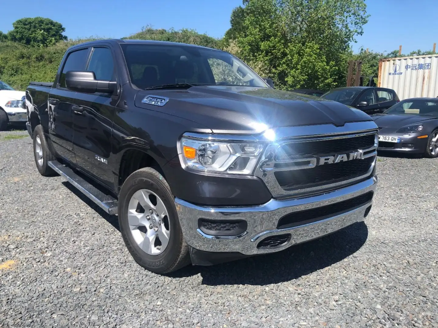 Dodge RAM 1500 5,7L V8 HEMI 400 - 86500 Kms - TVA RÉCUPÉRABL - 2