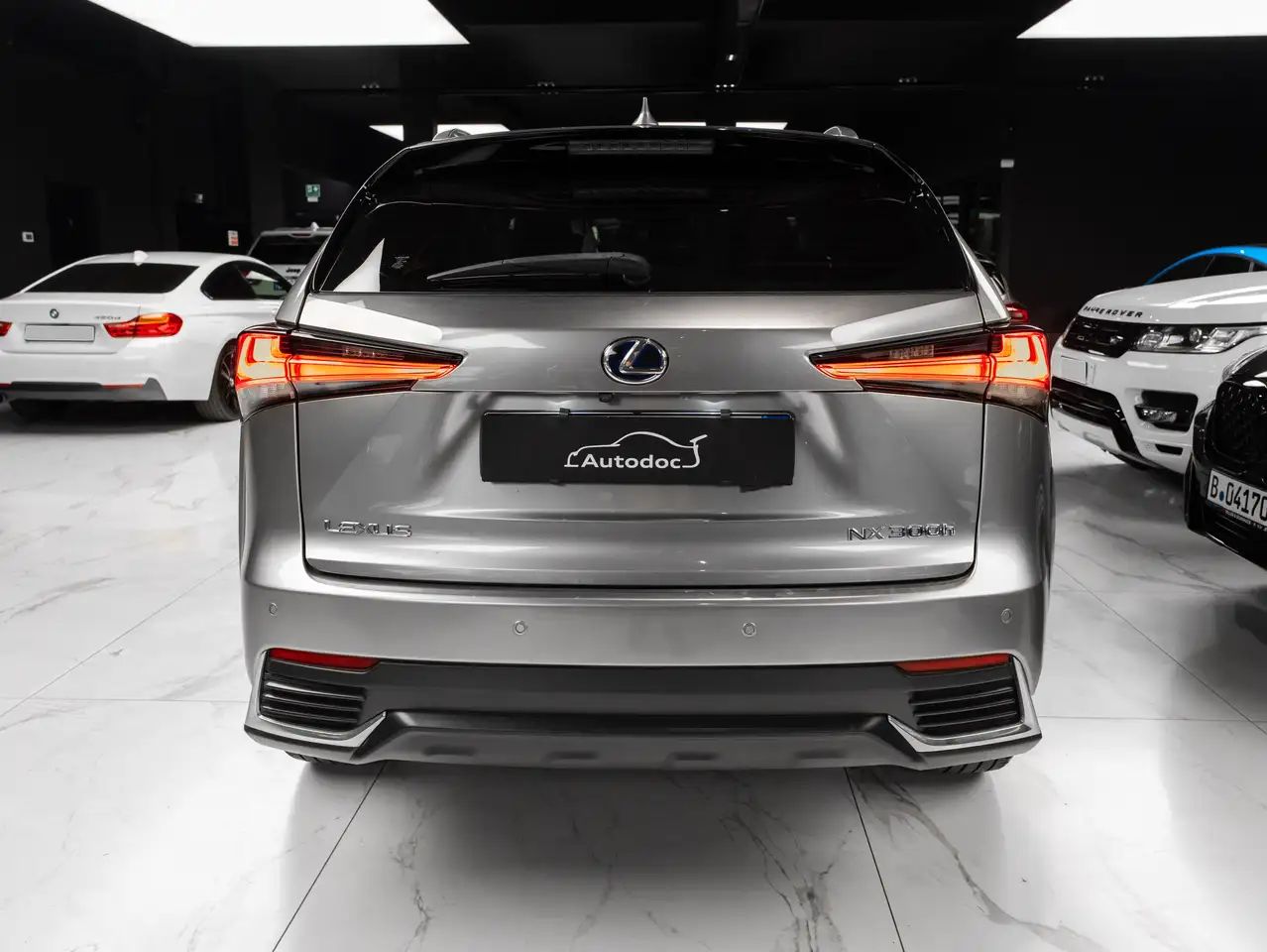 Lexus NX 300h 2.5 Luxury 4x4 155ch - 1 ère main - Carplay - Led - Hayon éléctrique - Euro 6