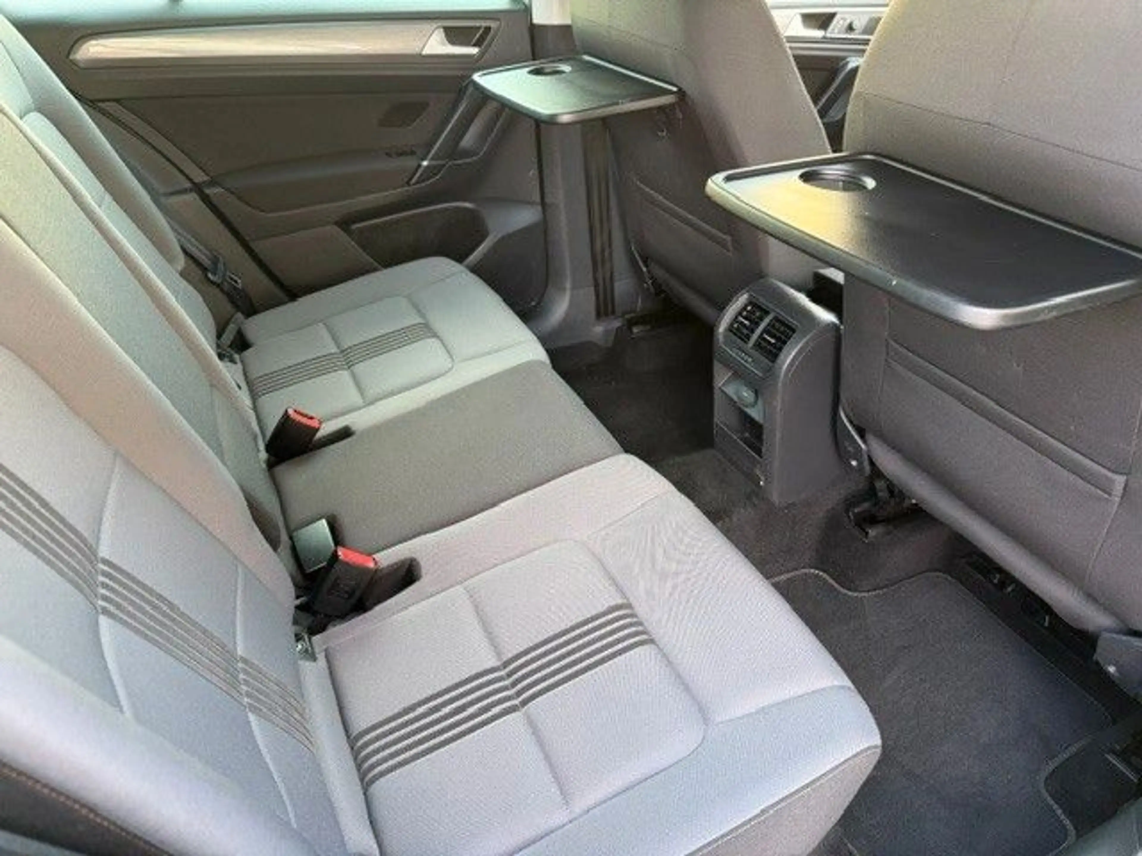 Volkswagen Golf Sportsvan 1,6 TDI BMT "Allstar"Sportpaket — photo 15