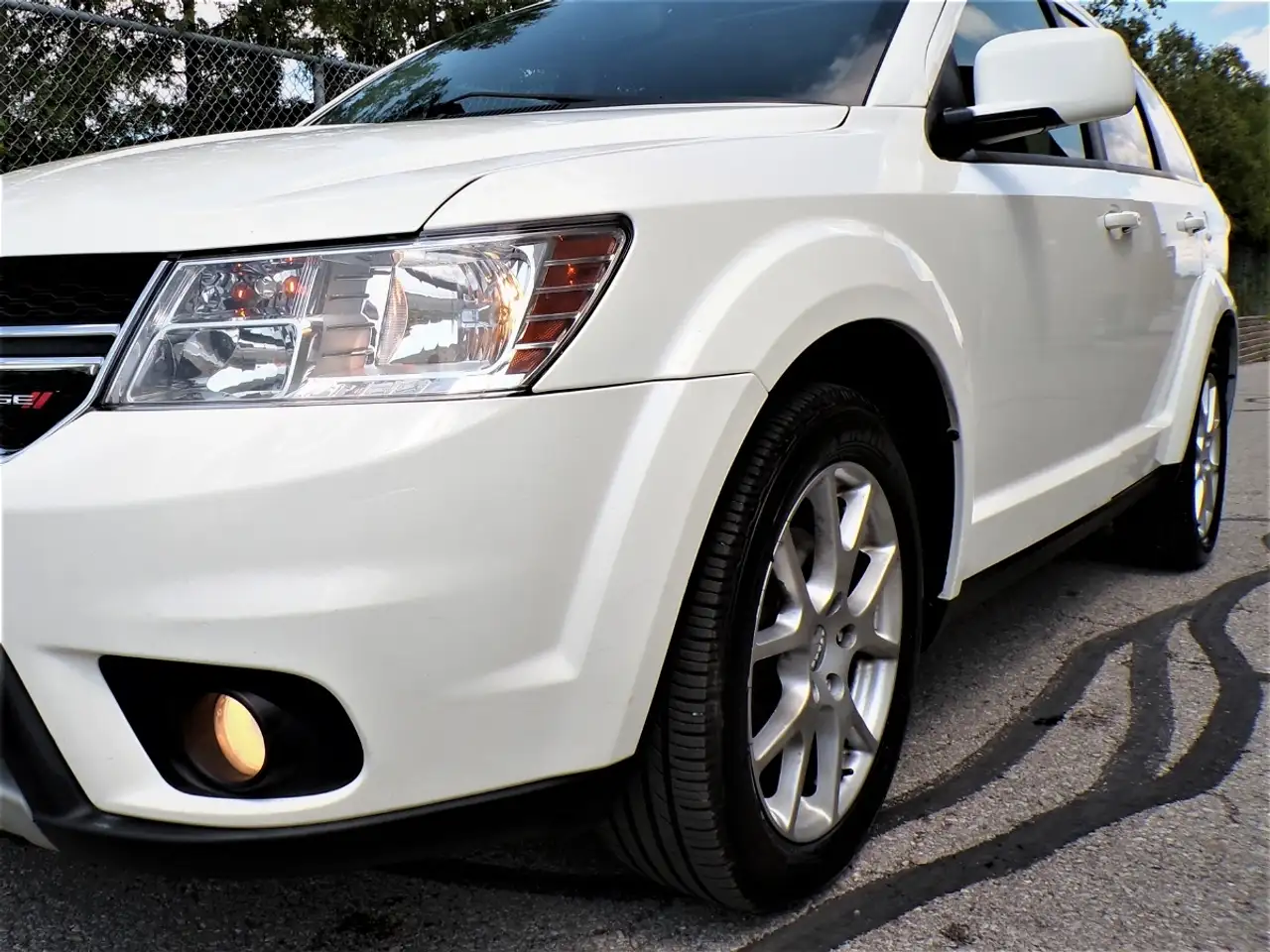 Dodge Journey снимка Dodge Journey