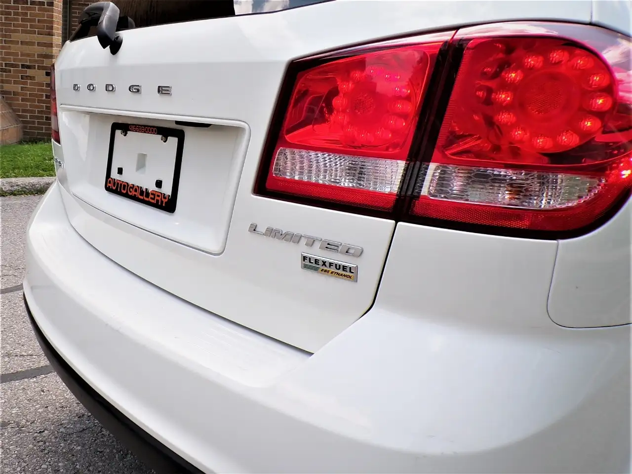 Dodge Journey снимка Dodge Journey