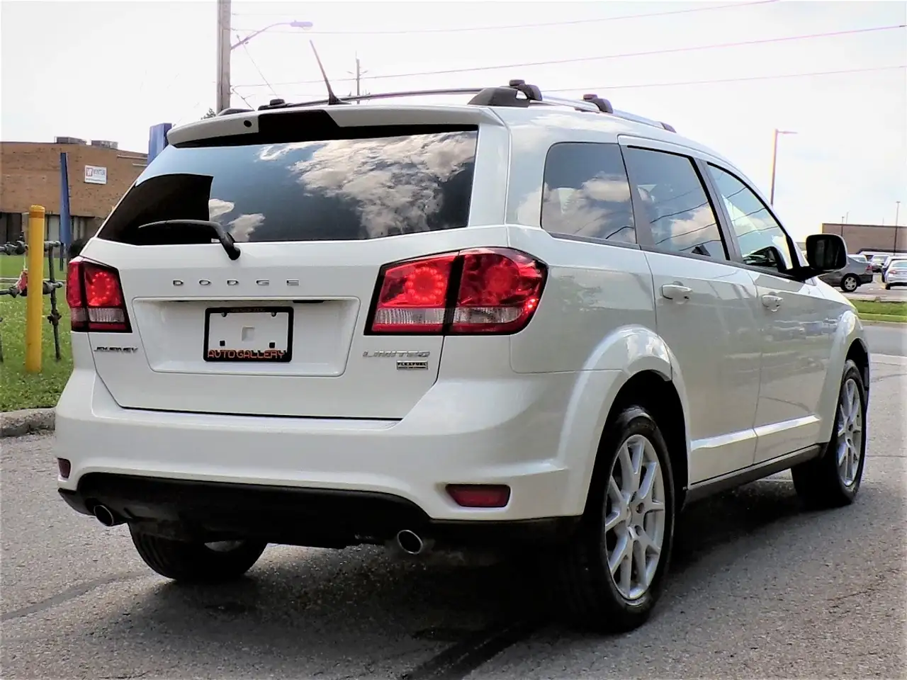 Dodge Journey снимка Dodge Journey