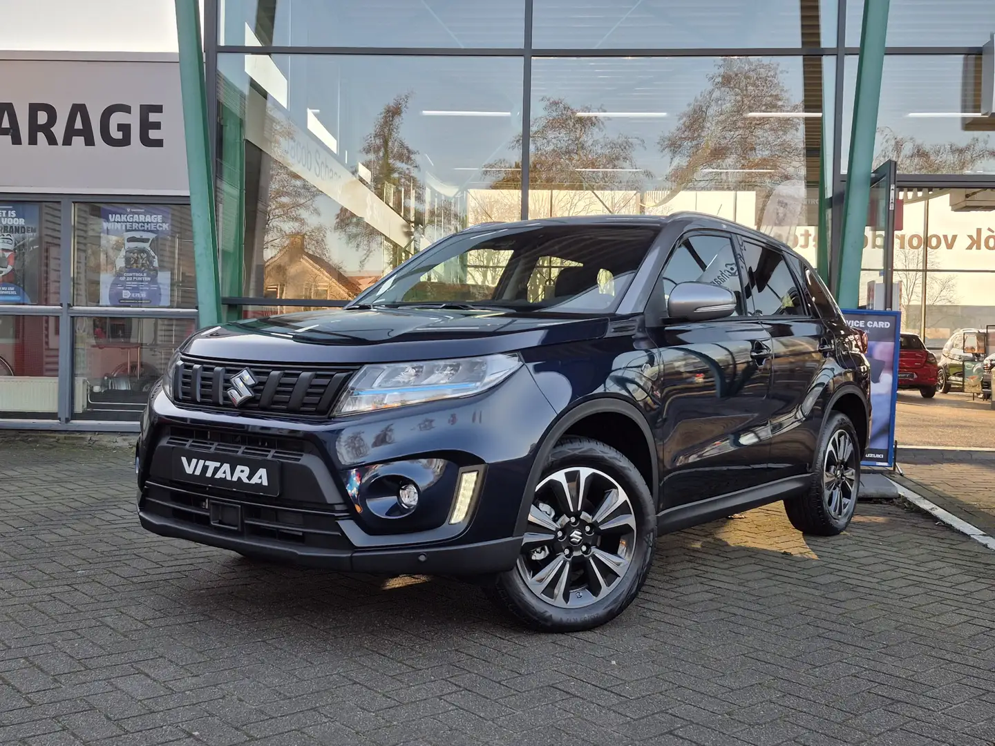 Suzuki Vitara 1.5 Hybrid Style Rhino Edition Automaat 115pk | Ac Blauw - 1
