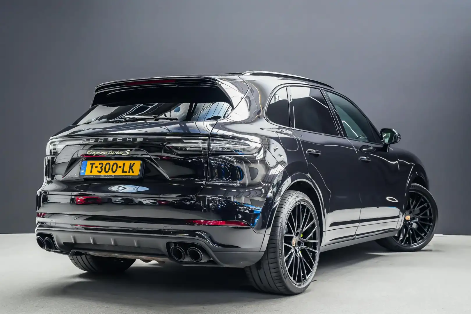 Porsche Cayenne Turbo S 4.0 680pk E-Hybrid |approved|panoramdak|Bo Zwart - 2
