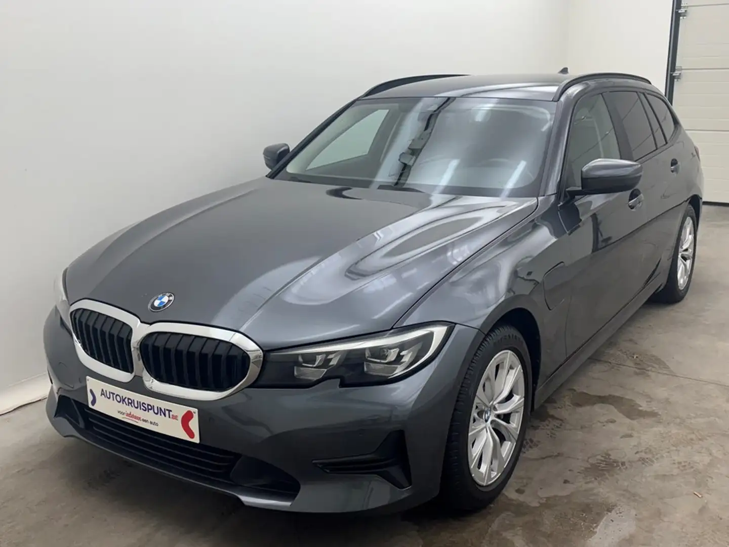 BMW 330e AUT. Touring GPS Camera Dig.Airco Alu Gri - 1
