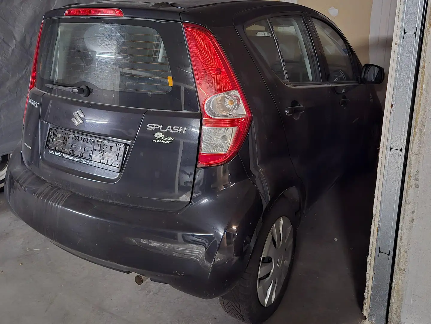 Suzuki Splash Splash 1.0 Basic NEU TÜV Schwarz - 2