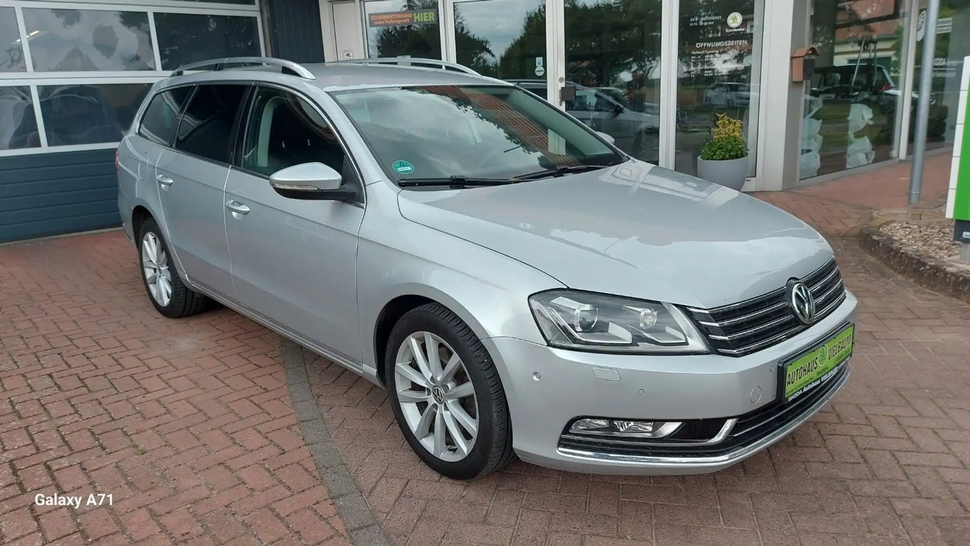 Volkswagen Passat Variant 2.0 TDI Highline BlueMotion Argent - 2