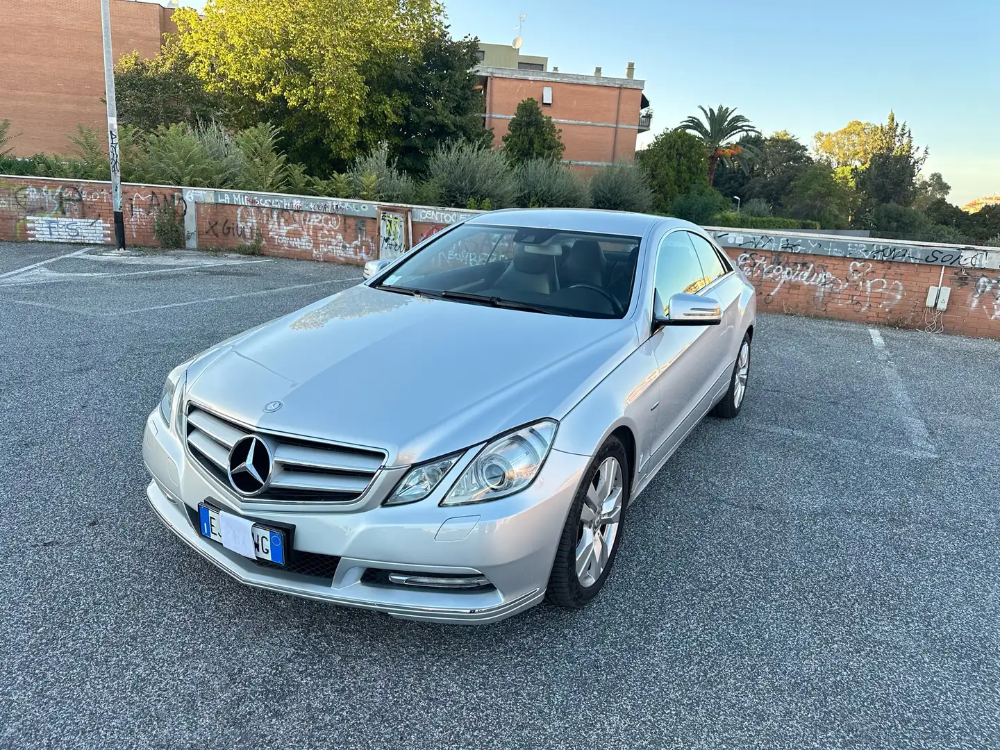Mercedes-Benz E 200 Coupé Executive *Tagliandi ufficiali MB Argento - 1
