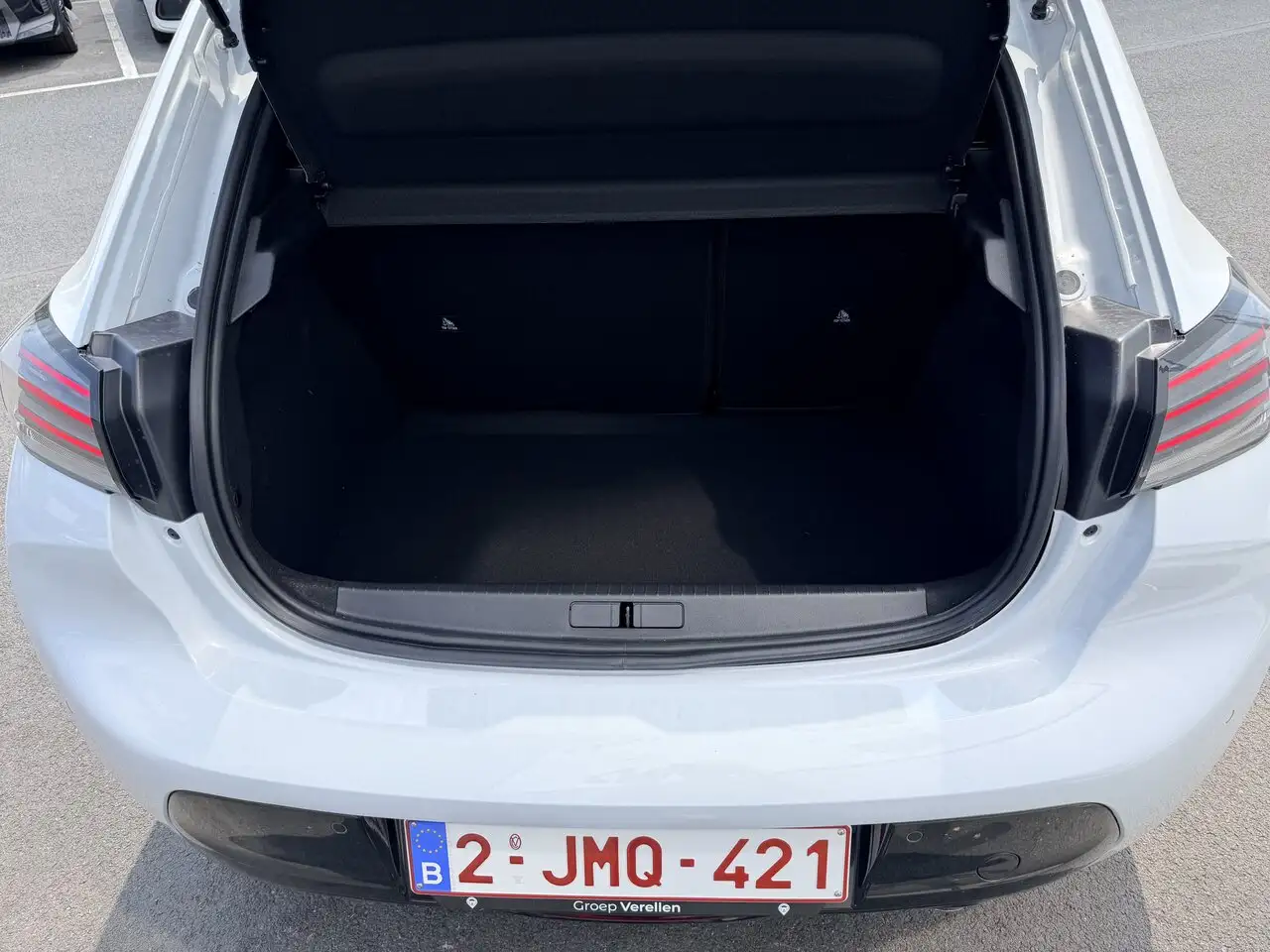 Peugeot 208 2026 — фото 13