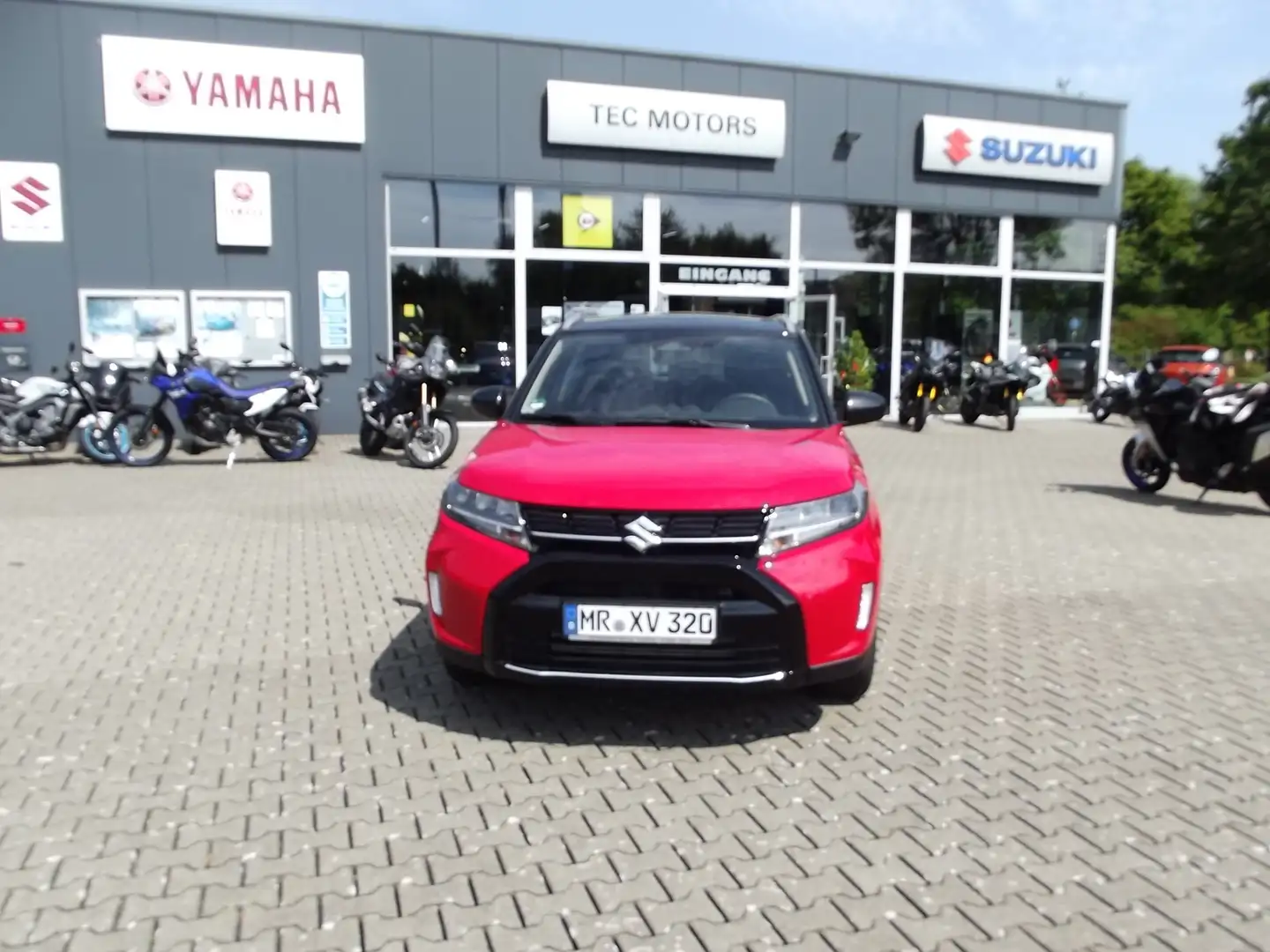 Suzuki Vitara 1.4 Boosterjet Hybrid Comfort "Vorführfahrzeug" Rosso - 1